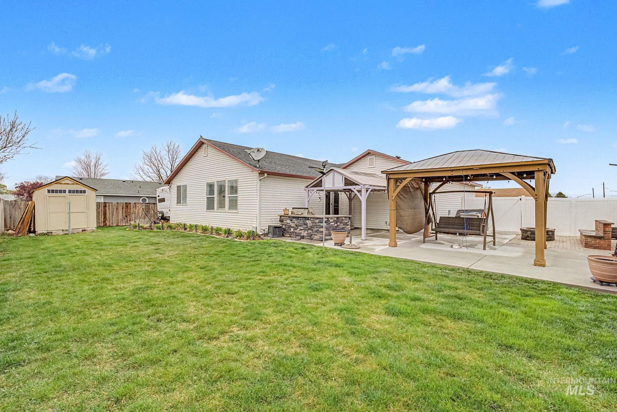 3019 Sugar Cane Dr., Nampa, Idaho 83687, 3 Bedrooms, 2 Bathrooms, Residential For Sale, Price $379,900,MLS 98980559