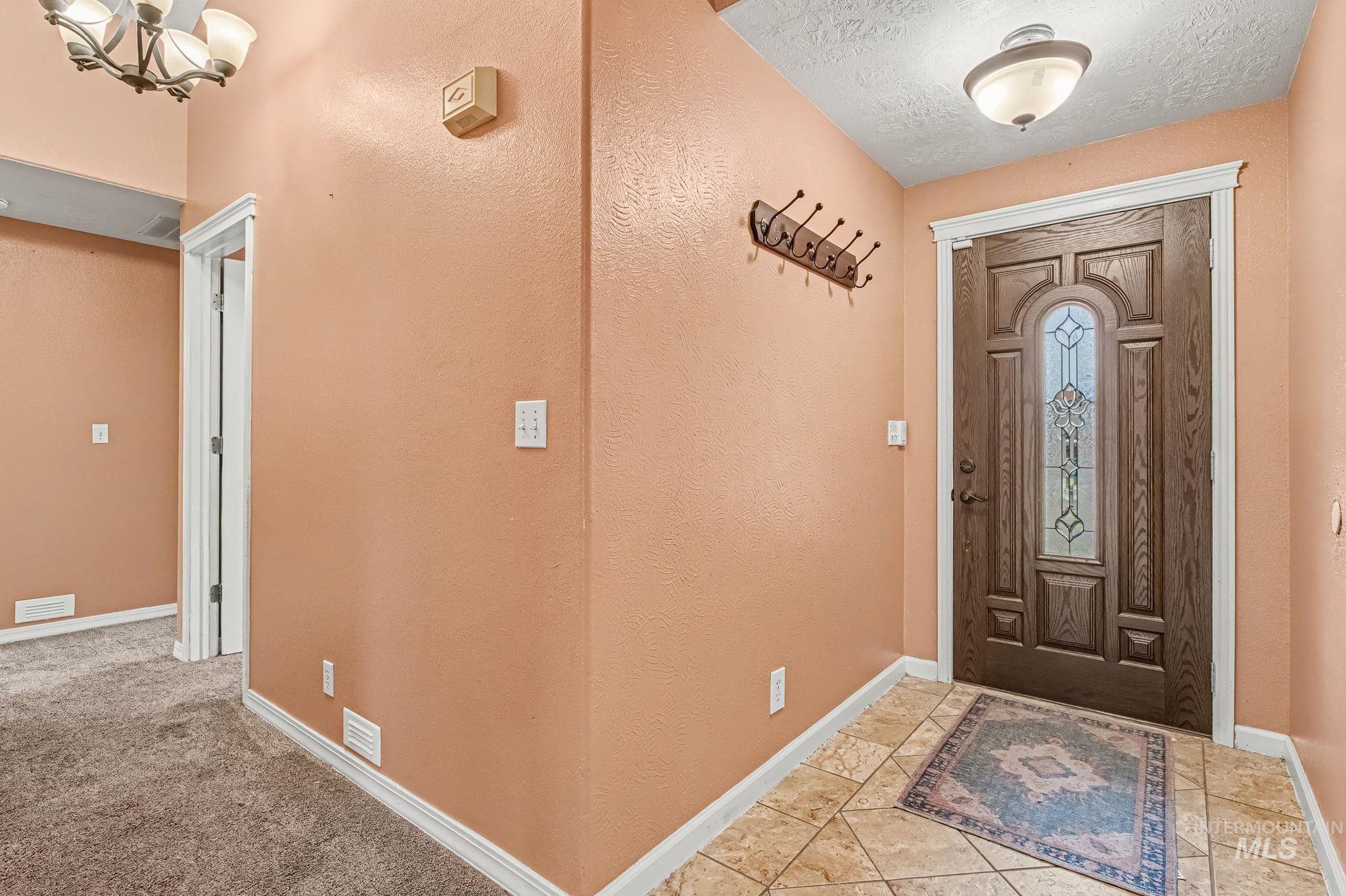 3019 Sugar Cane Dr., Nampa, Idaho 83687, 3 Bedrooms, 2 Bathrooms, Residential For Sale, Price $379,900,MLS 98980559