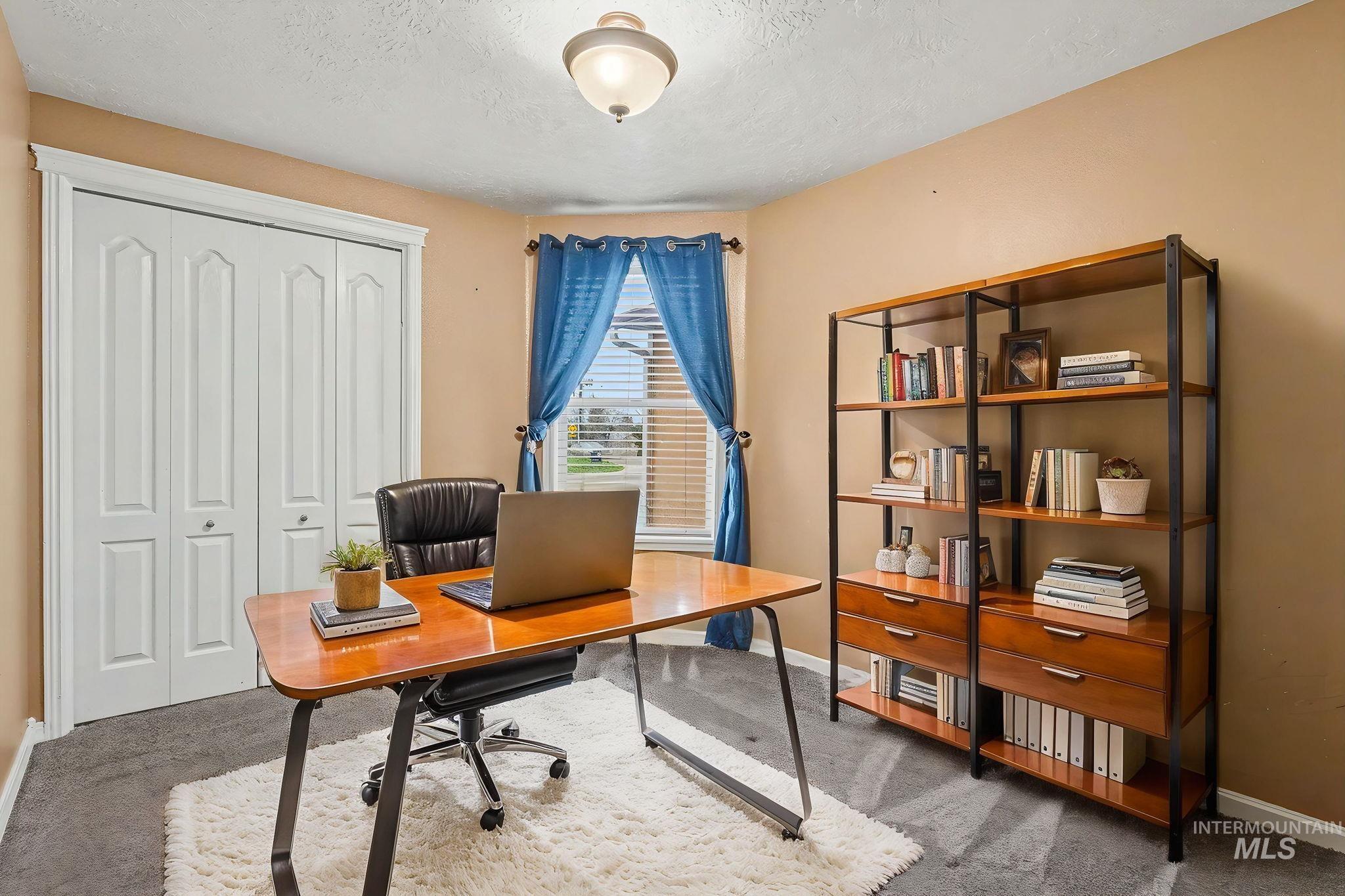 3019 Sugar Cane Dr., Nampa, Idaho 83687, 3 Bedrooms, 2 Bathrooms, Residential For Sale, Price $379,900,MLS 98980559