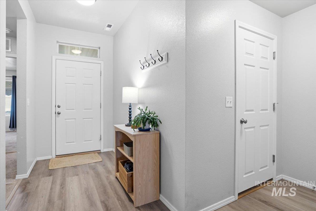 16610 Corrine Ave, Caldwell, Idaho 83607, 4 Bedrooms, 2 Bathrooms, Residential For Sale, Price $405,000,MLS 98980560