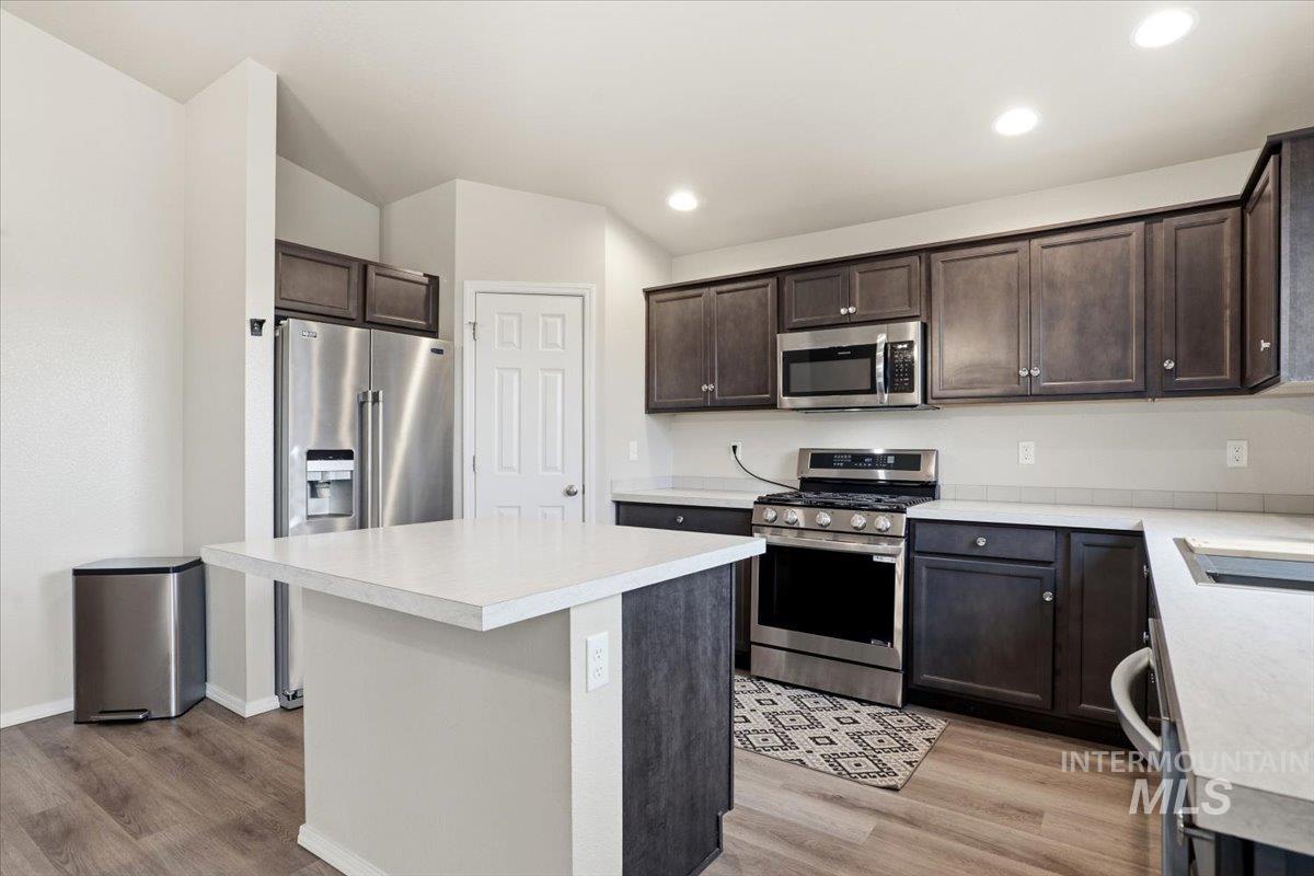 16610 Corrine Ave, Caldwell, Idaho 83607, 4 Bedrooms, 2 Bathrooms, Residential For Sale, Price $405,000,MLS 98980560