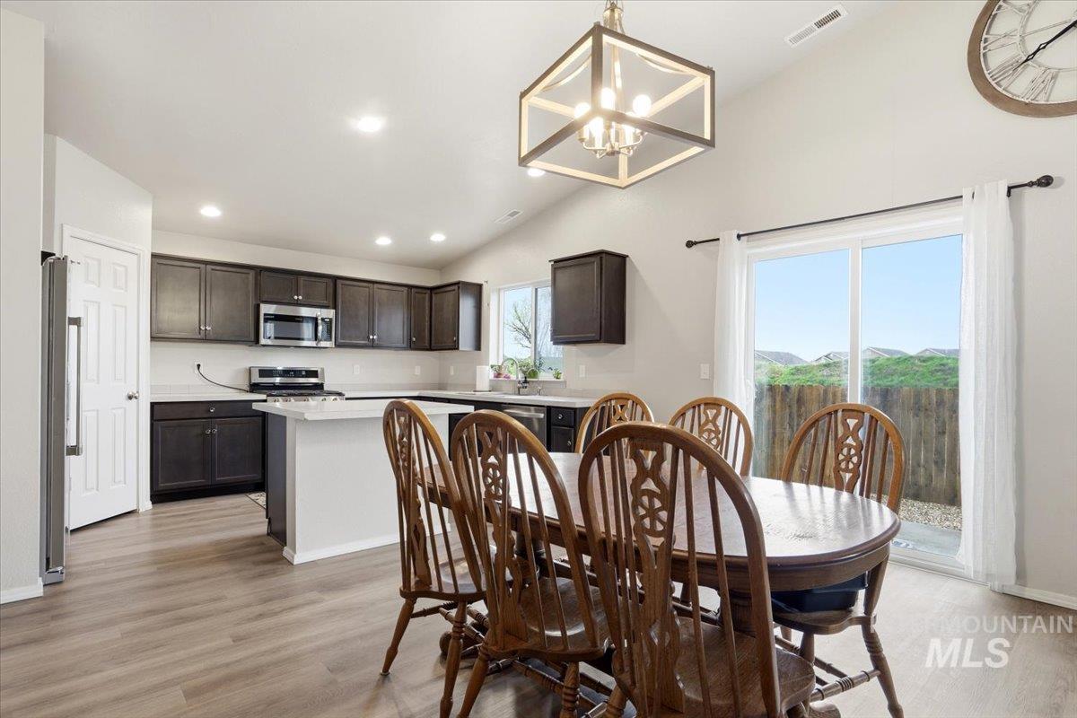 16610 Corrine Ave, Caldwell, Idaho 83607, 4 Bedrooms, 2 Bathrooms, Residential For Sale, Price $405,000,MLS 98980560