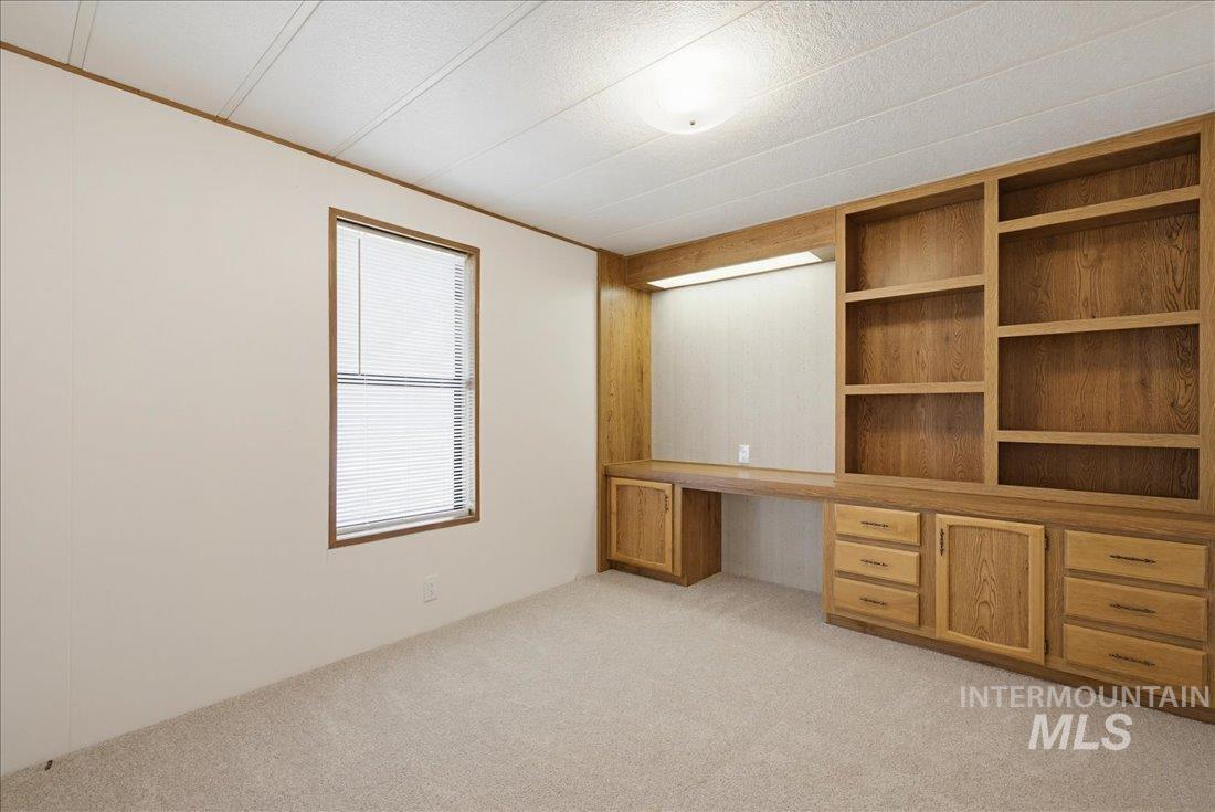 1907 W Flamingo Ave, Nampa, Idaho 83651, 3 Bedrooms, 2 Bathrooms, Residential For Sale, Price $169,500,MLS 98980561