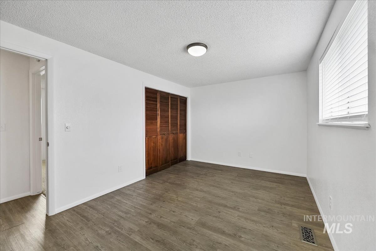 1307 Smith Ave, Nampa, Idaho 83651, 3 Bedrooms, 2 Bathrooms, Residential For Sale, Price $399,900,MLS 98980563