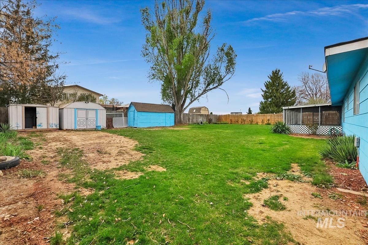 1307 Smith Ave, Nampa, Idaho 83651, 3 Bedrooms, 2 Bathrooms, Residential For Sale, Price $399,900,MLS 98980563