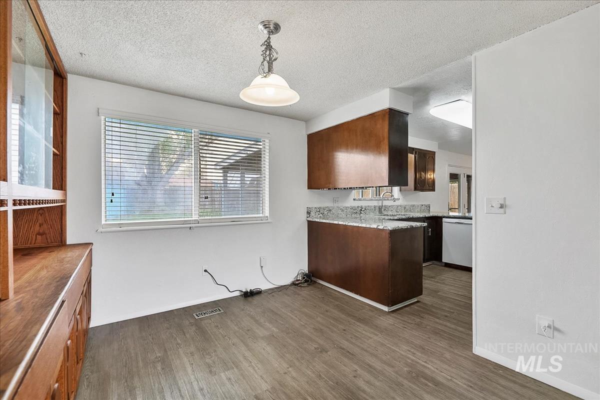 1307 Smith Ave, Nampa, Idaho 83651, 3 Bedrooms, 2 Bathrooms, Residential For Sale, Price $399,900,MLS 98980563