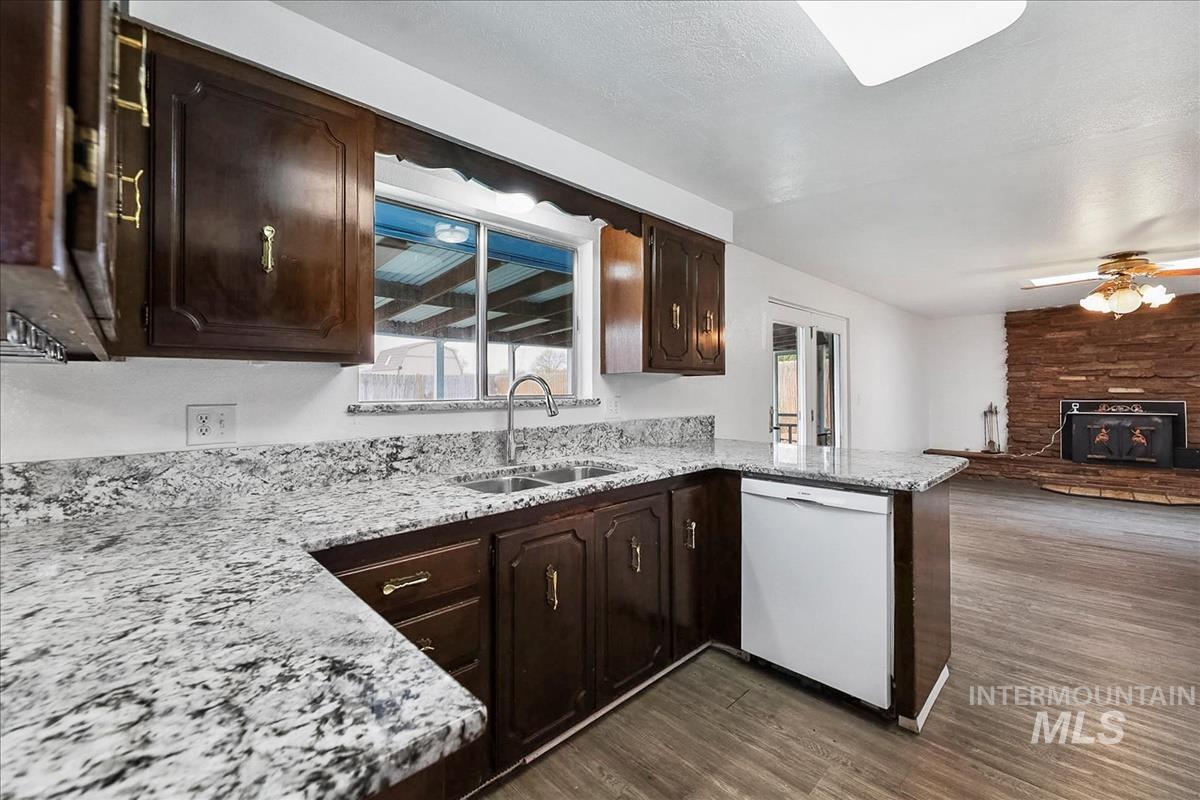 1307 Smith Ave, Nampa, Idaho 83651, 3 Bedrooms, 2 Bathrooms, Residential For Sale, Price $399,900,MLS 98980563