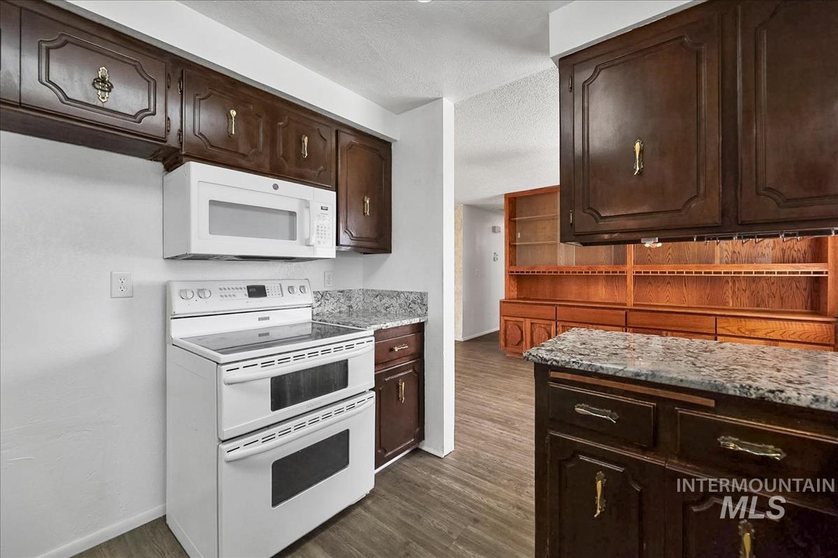 1307 Smith Ave, Nampa, Idaho 83651, 3 Bedrooms, 2 Bathrooms, Residential For Sale, Price $399,900,MLS 98980563