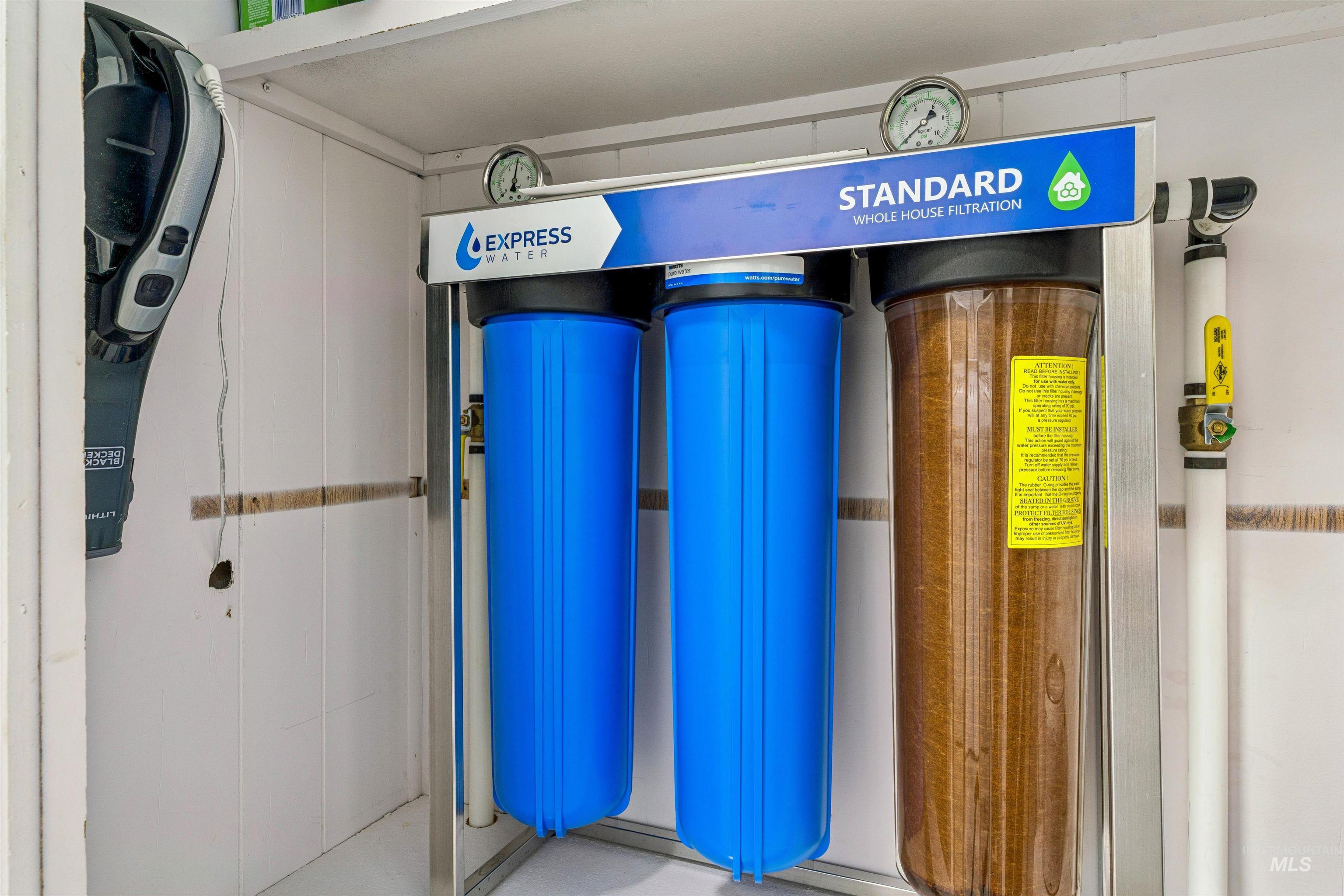 8103 W Appomattox, Boise, Idaho 83714, 3 Bedrooms, 2 Bathrooms, Residential For Sale, Price $169,900,MLS 98980567