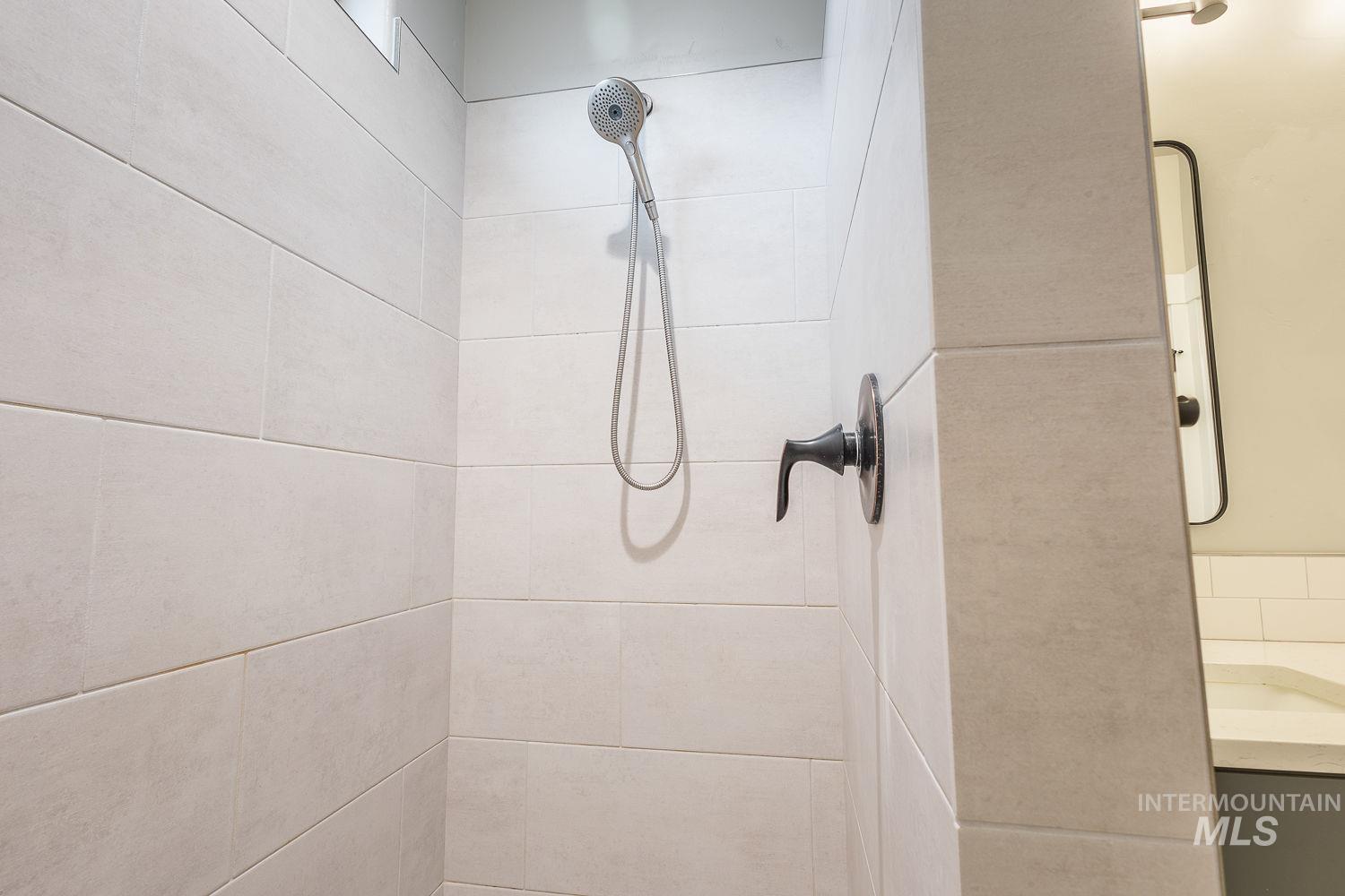 318 Red Rose St, Wilder, Idaho 83676, 4 Bedrooms, 2 Bathrooms, Residential For Sale, Price $450,000,MLS 98980568