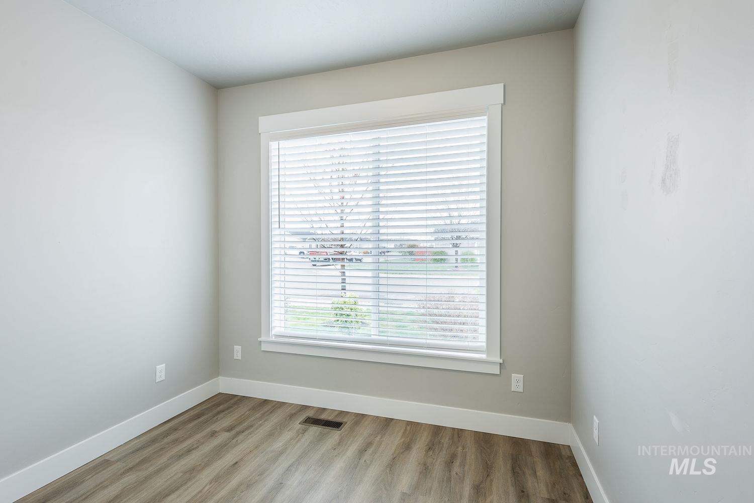 318 Red Rose St, Wilder, Idaho 83676, 4 Bedrooms, 2 Bathrooms, Residential For Sale, Price $450,000,MLS 98980568