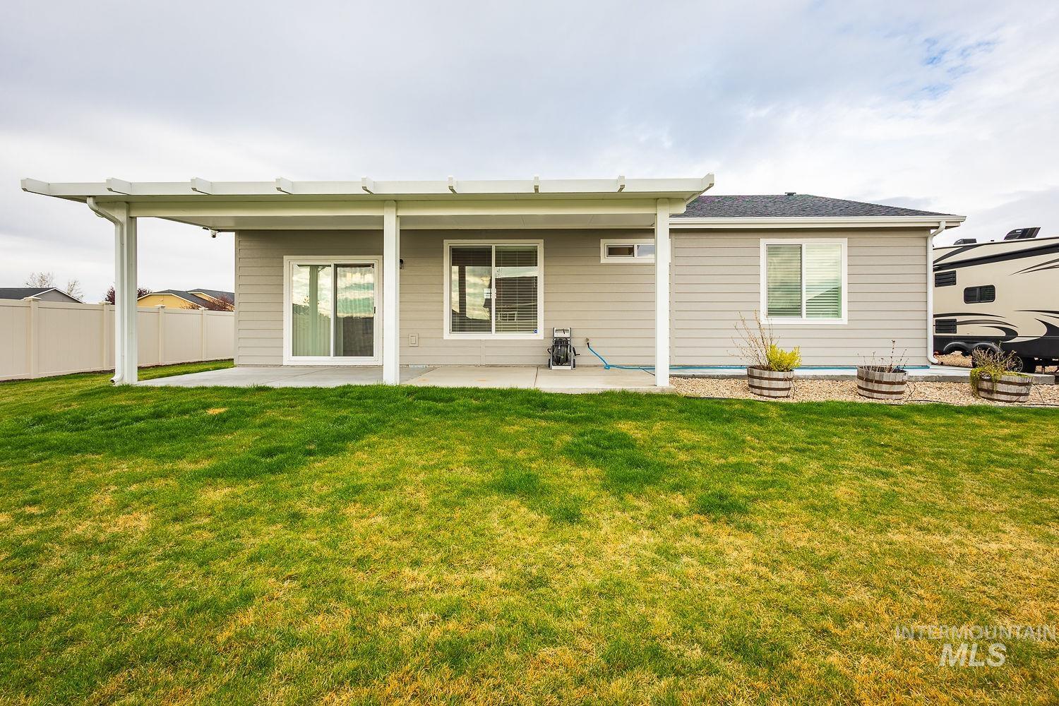 318 Red Rose St, Wilder, Idaho 83676, 4 Bedrooms, 2 Bathrooms, Residential For Sale, Price $450,000,MLS 98980568