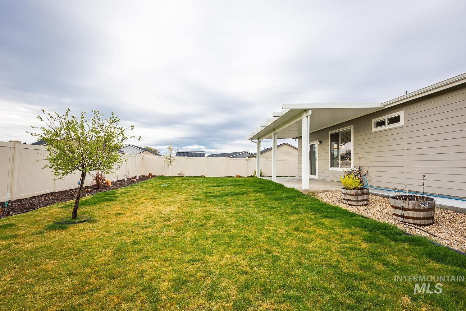 318 Red Rose St, Wilder, Idaho 83676, 4 Bedrooms, 2 Bathrooms, Residential For Sale, Price $450,000,MLS 98980568