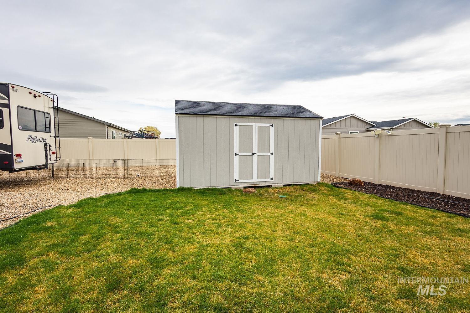 318 Red Rose St, Wilder, Idaho 83676, 4 Bedrooms, 2 Bathrooms, Residential For Sale, Price $450,000,MLS 98980568