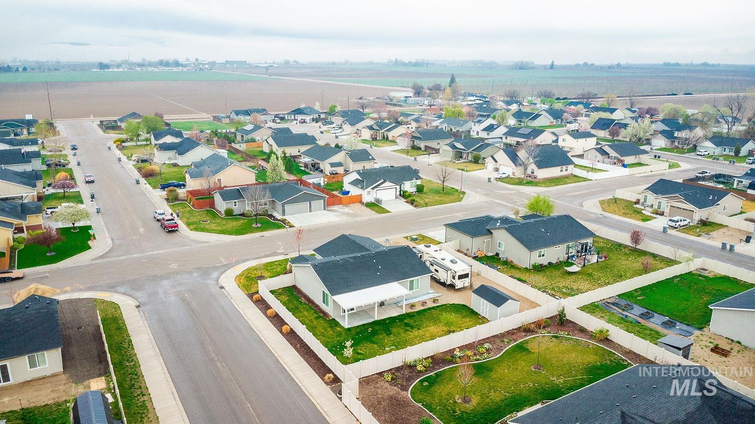 318 Red Rose St, Wilder, Idaho 83676, 4 Bedrooms, 2 Bathrooms, Residential For Sale, Price $450,000,MLS 98980568