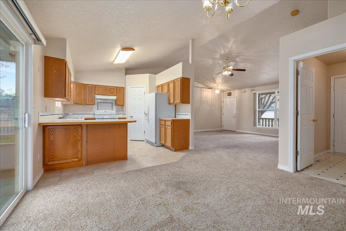 7395 Bridgeport Dr, Nampa, Idaho 83687, 3 Bedrooms, 2 Bathrooms, Residential For Sale, Price $374,900, 98980569