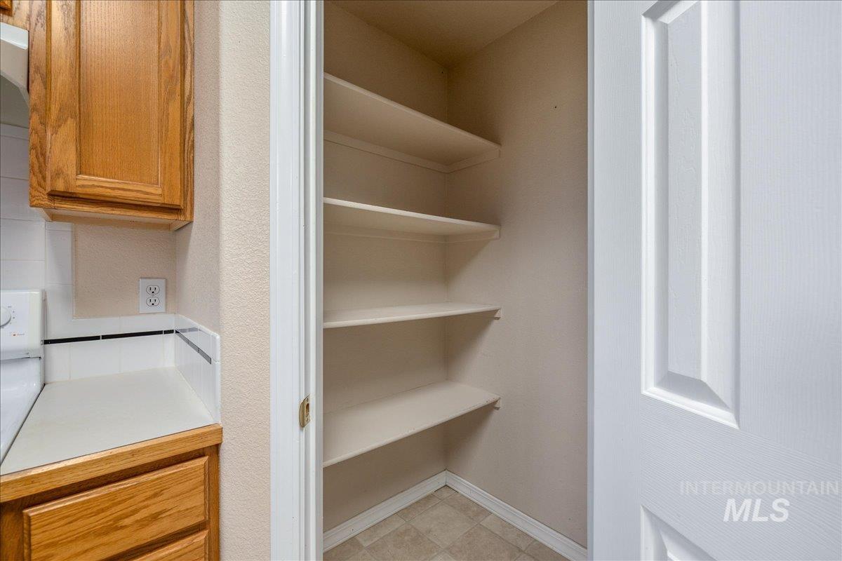 7395 Bridgeport Dr, Nampa, Idaho 83687, 3 Bedrooms, 2 Bathrooms, Residential For Sale, Price $374,900, 98980569