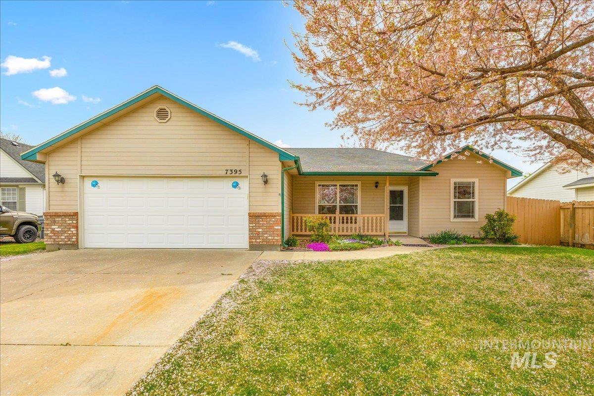 7395 Bridgeport Dr, Nampa, Idaho 83687, 3 Bedrooms, 2 Bathrooms, Residential For Sale, Price $374,900, 98980569