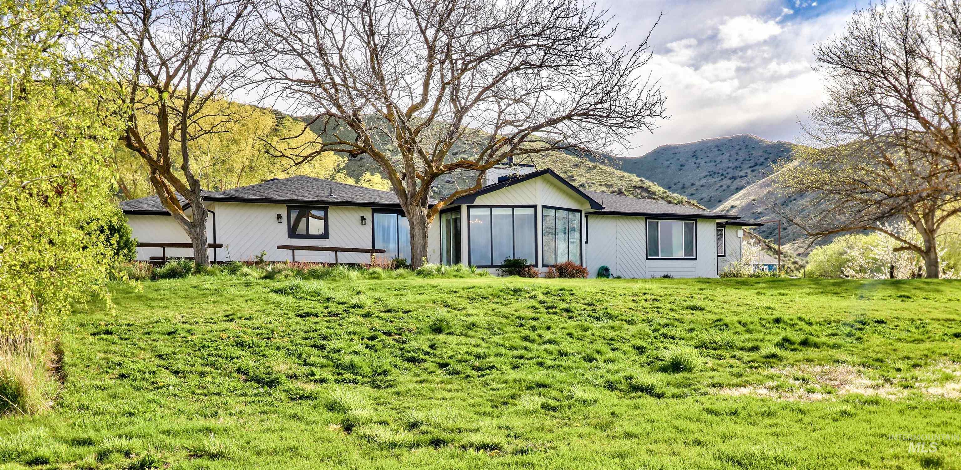 4501 Marvel Lane, Emmett, Idaho 83617, 4 Bedrooms, 2.5 Bathrooms, Residential For Sale, Price $599,999, 98980570