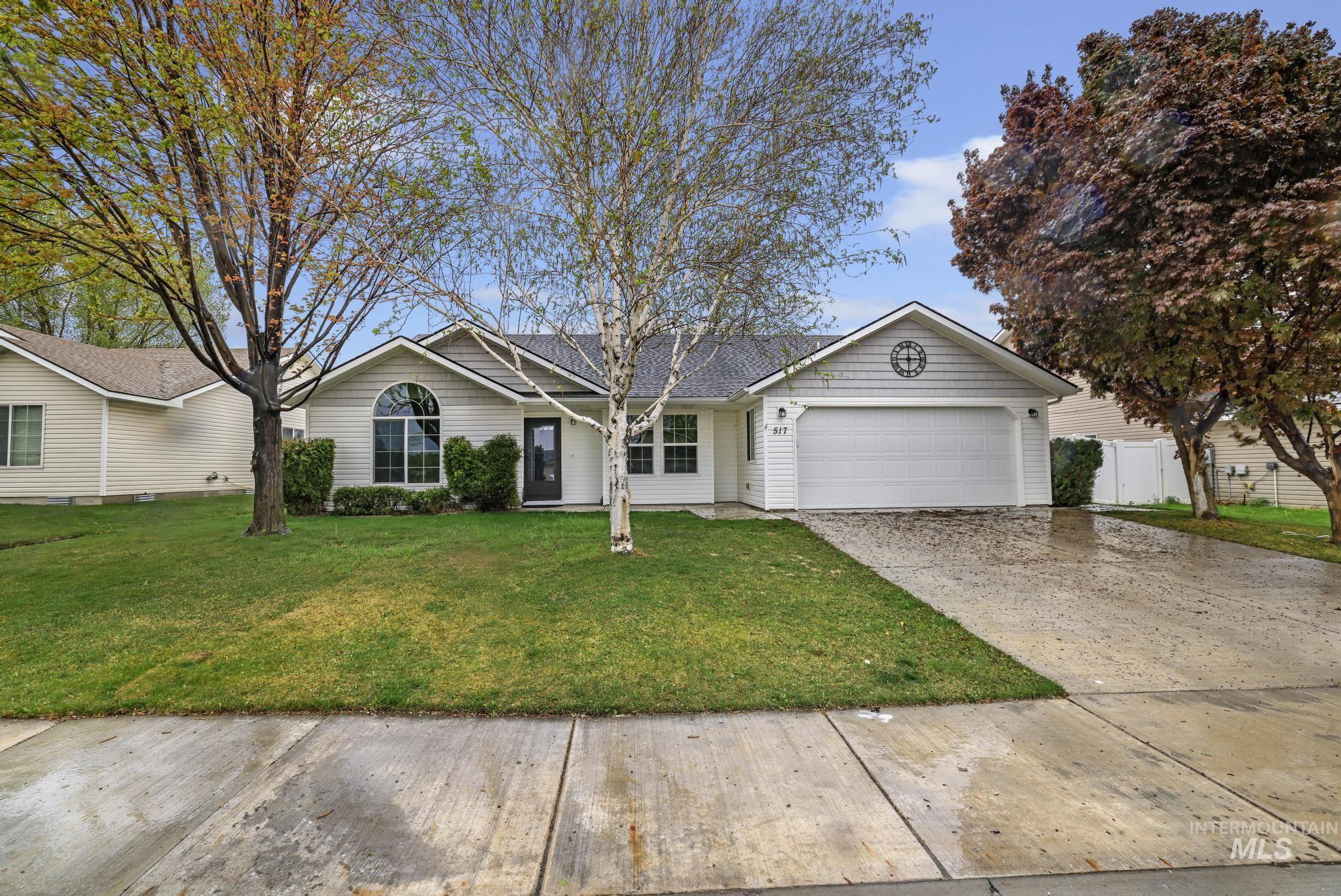 517 13th Ave West, Jerome, Idaho 83338, 3 Bedrooms, 2 Bathrooms, Residential For Sale, Price $395,000,MLS 98980571