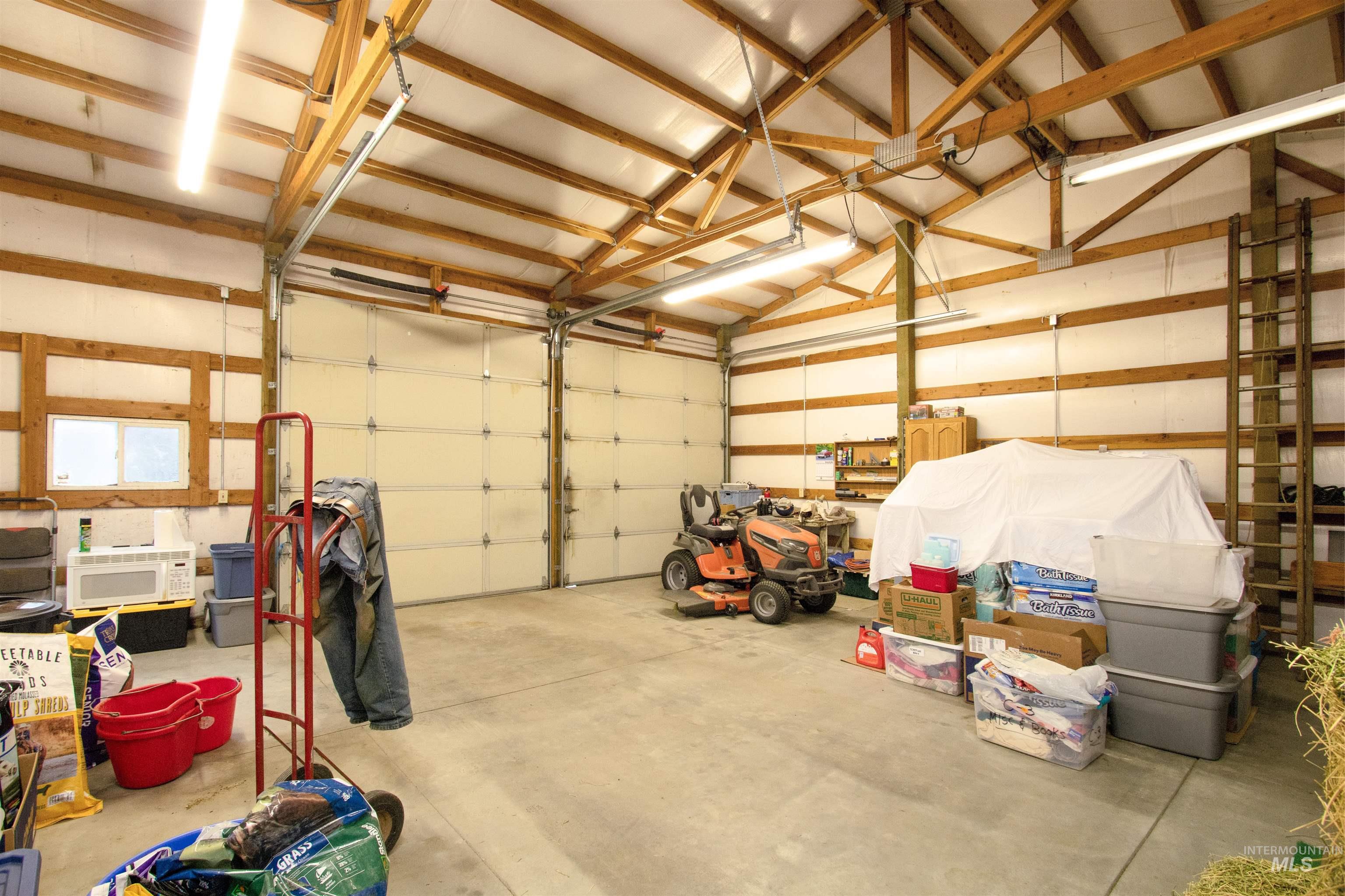 9451 W HWY 52, Emmett, Idaho 83617, 3 Bedrooms, 2 Bathrooms, Residential For Sale, Price $685,000, 98980572
