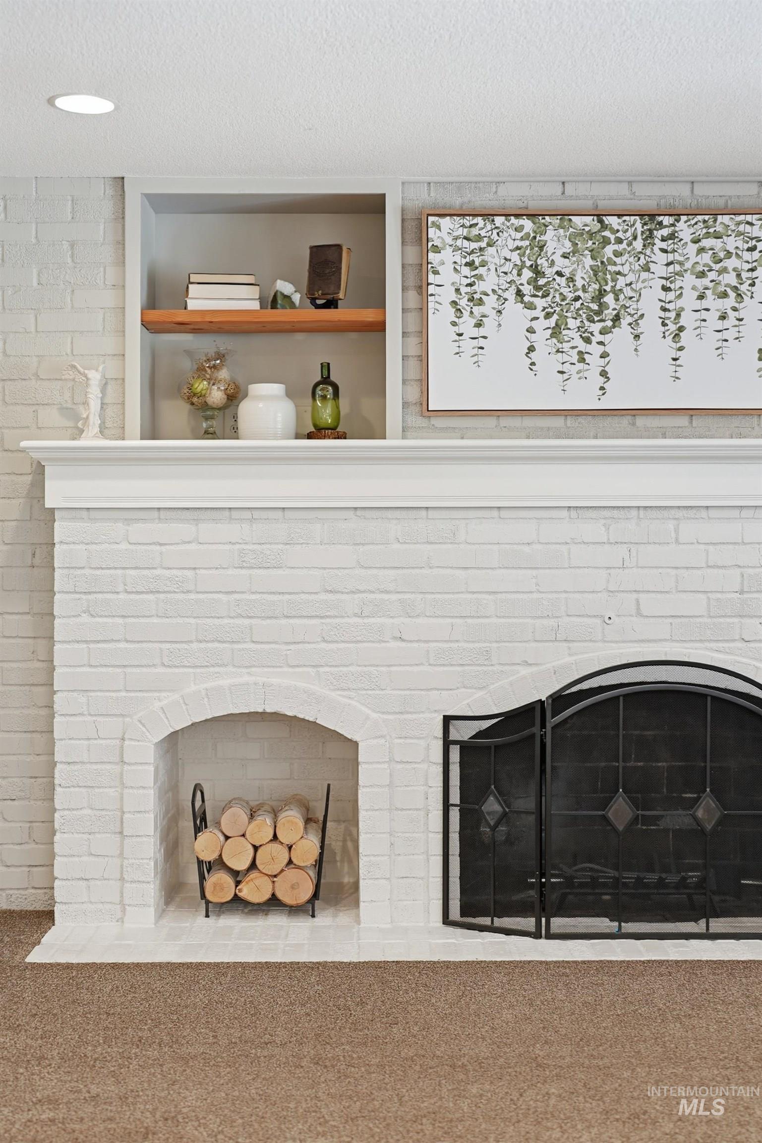 8811 Victory Rd, Boise, Idaho 83709, 5 Bedrooms, 3 Bathrooms, Residential For Sale, Price $879,900, 98980573