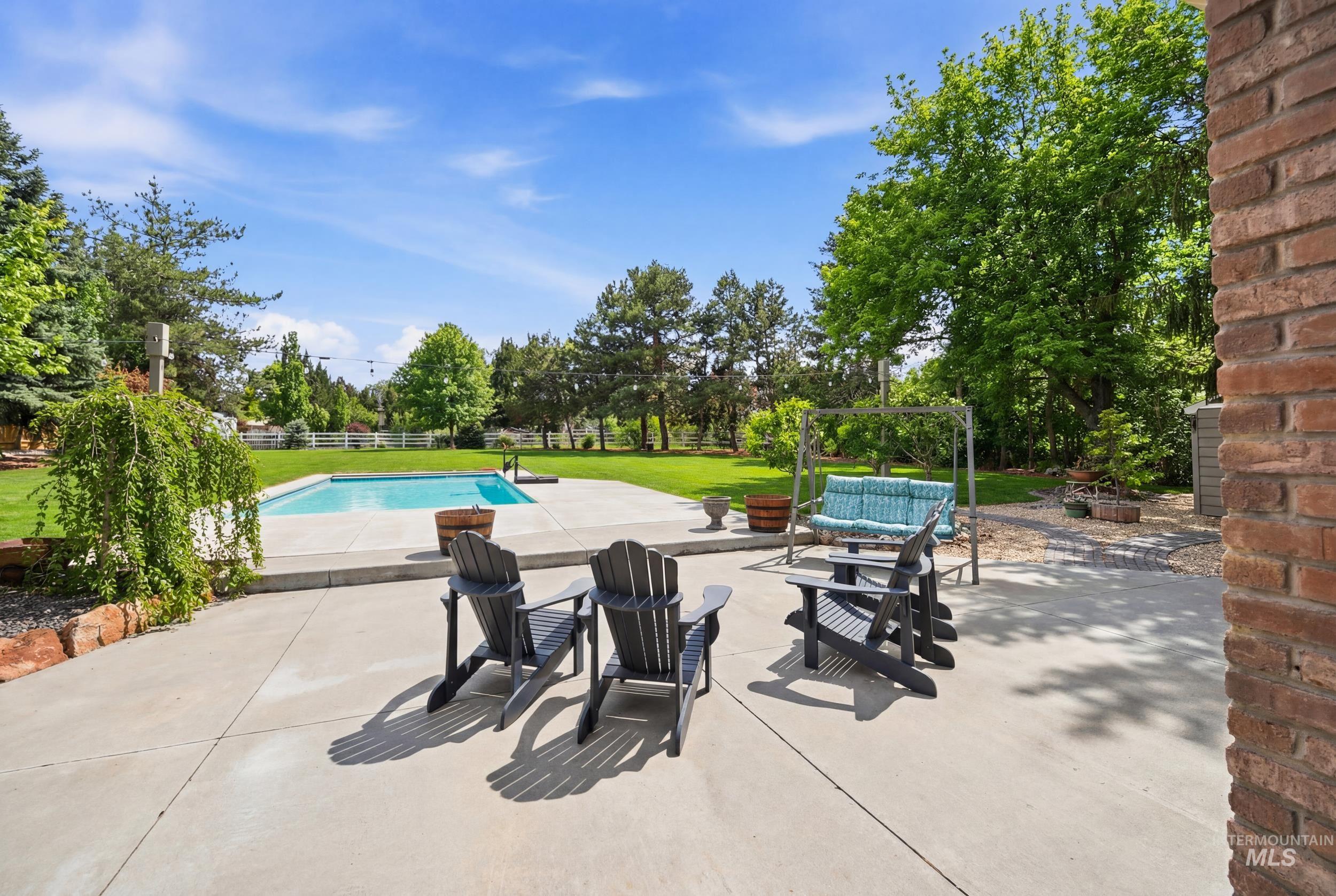 8811 Victory Rd, Boise, Idaho 83709, 5 Bedrooms, 3 Bathrooms, Residential For Sale, Price $879,900, 98980573