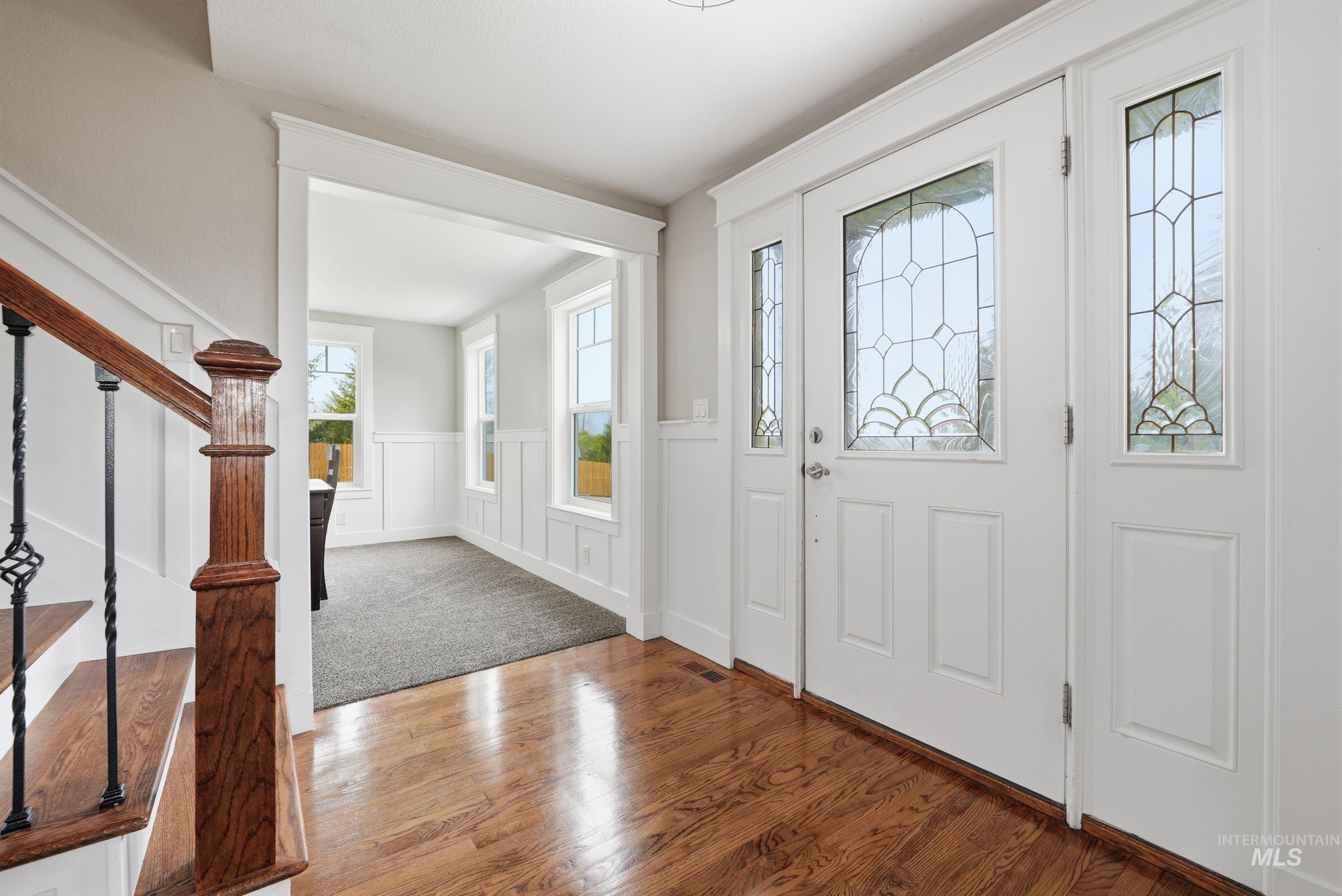 8811 Victory Rd, Boise, Idaho 83709, 5 Bedrooms, 3 Bathrooms, Residential For Sale, Price $879,900, 98980573