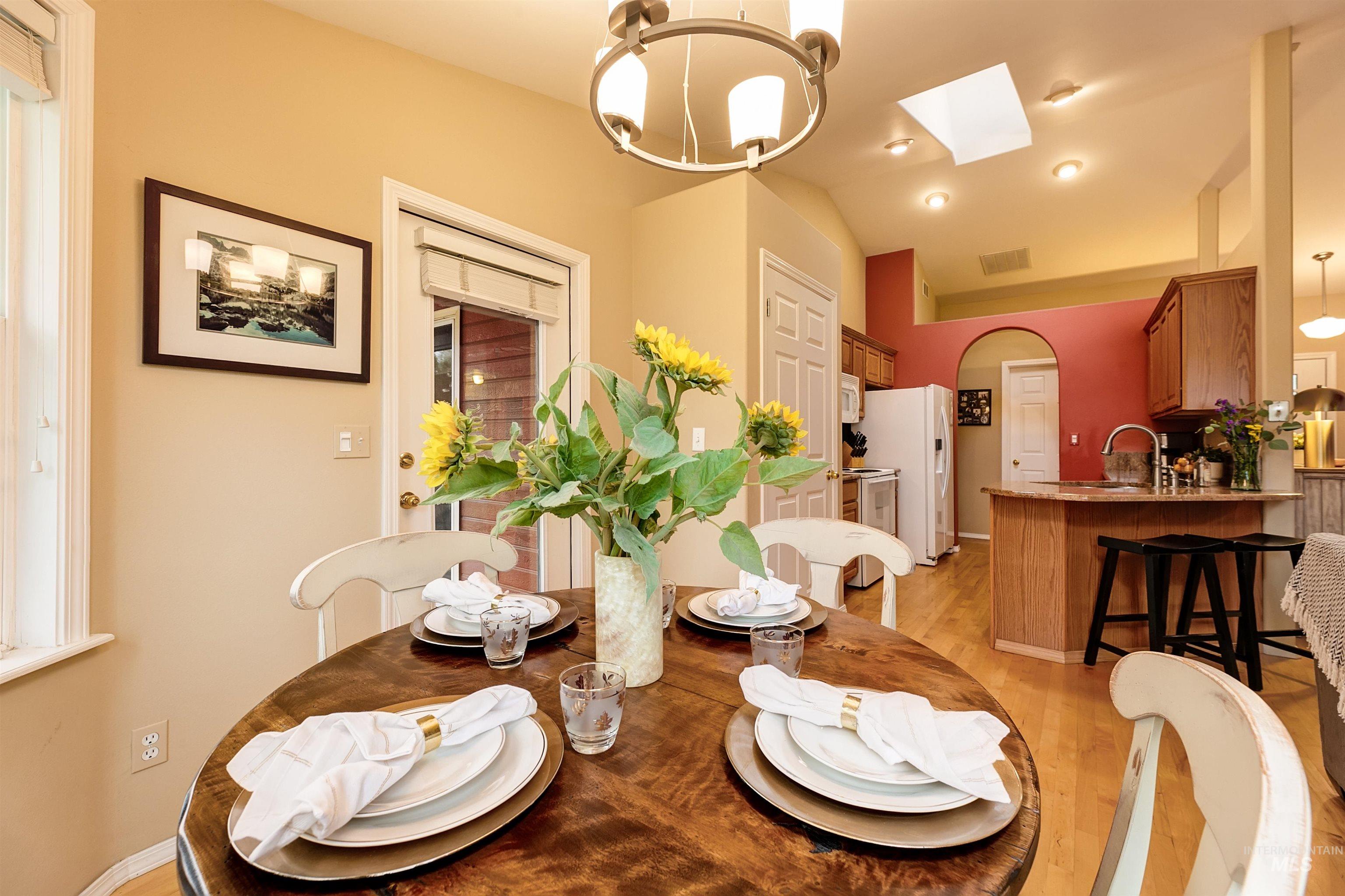 947 N Echohawk Way, Eagle, Idaho 83616, 3 Bedrooms, 2 Bathrooms, Residential For Sale, Price $495,000, 98980576