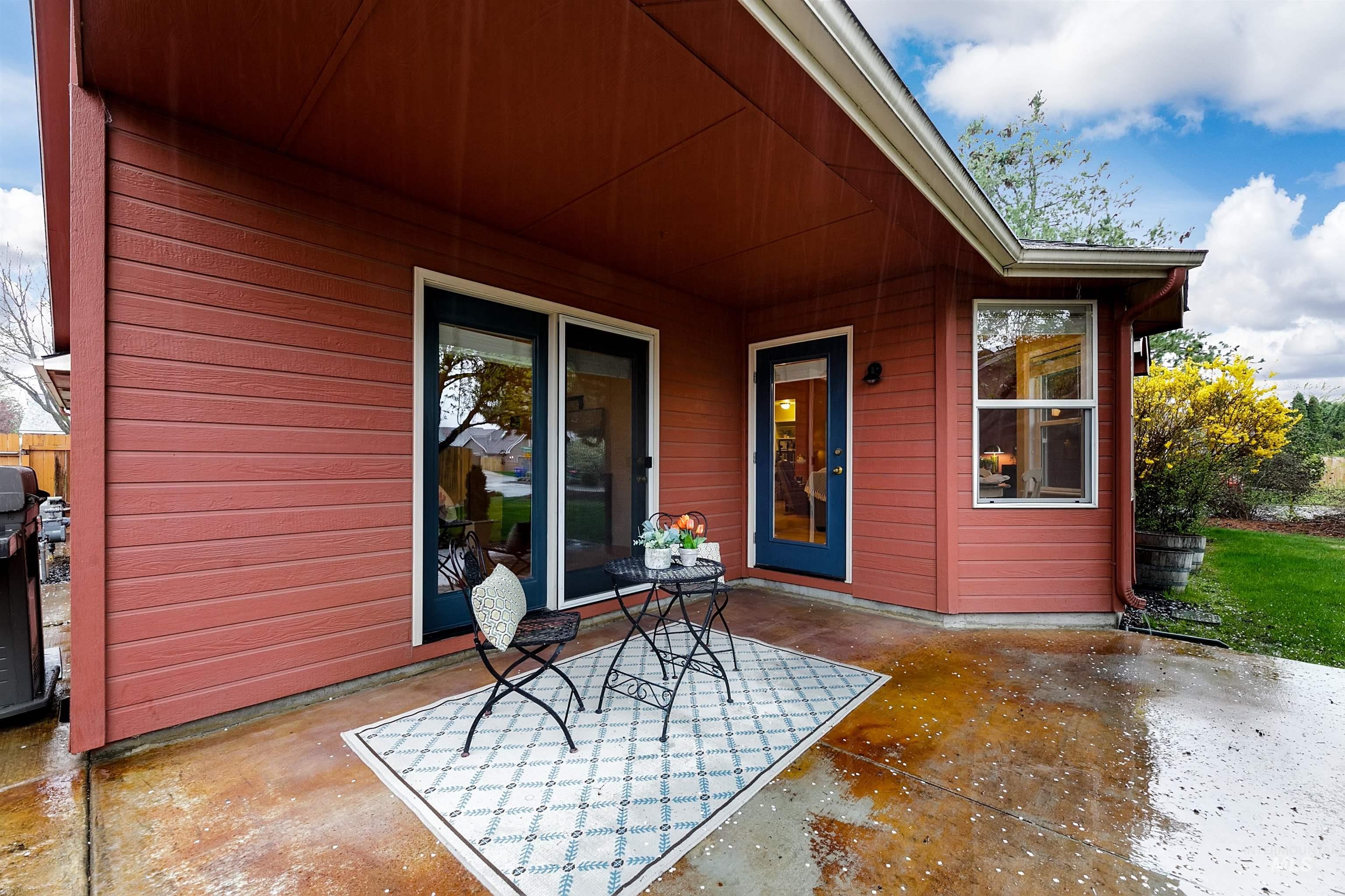 947 N Echohawk Way, Eagle, Idaho 83616, 3 Bedrooms, 2 Bathrooms, Residential For Sale, Price $495,000, 98980576