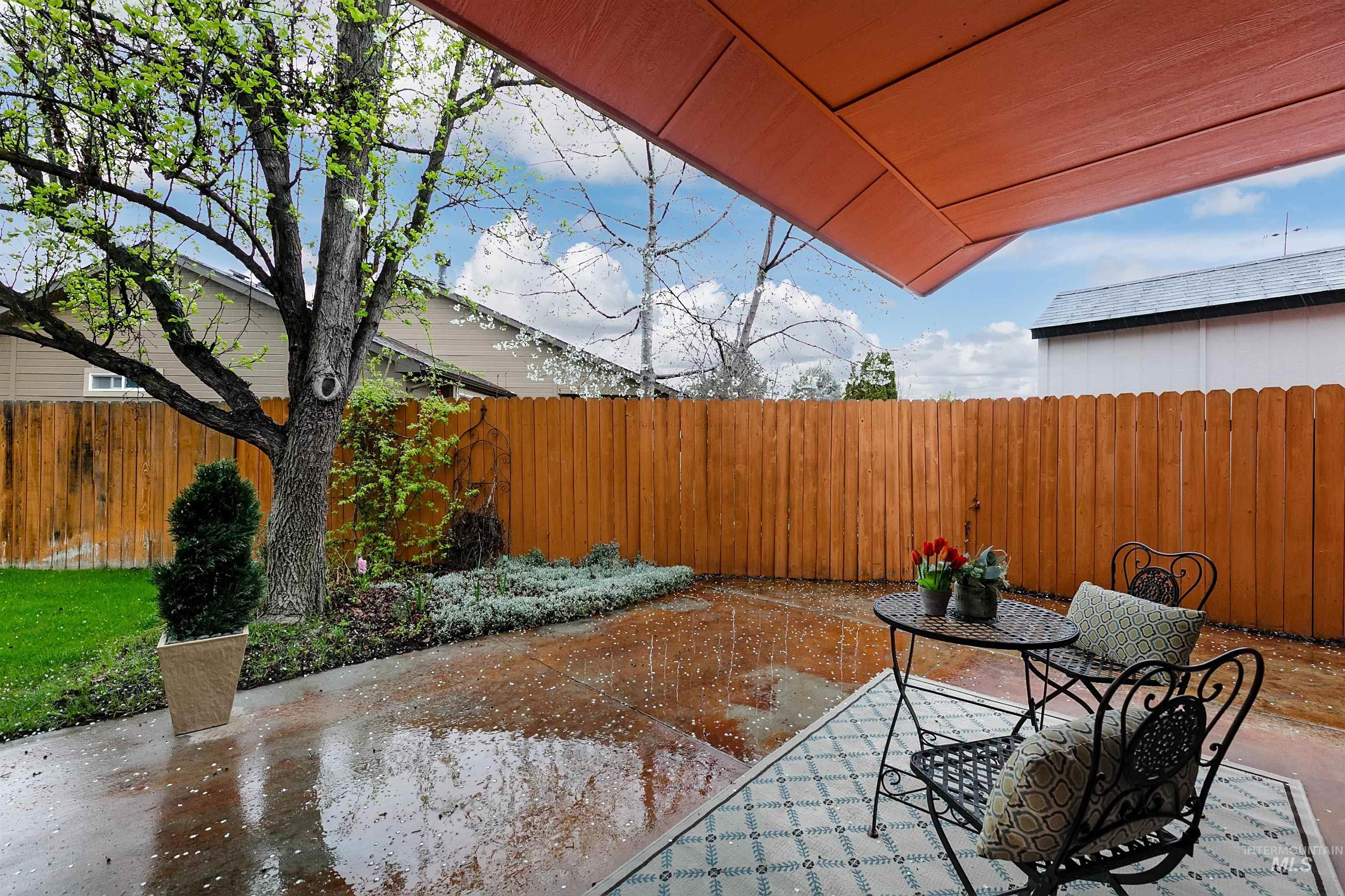 947 N Echohawk Way, Eagle, Idaho 83616, 3 Bedrooms, 2 Bathrooms, Residential For Sale, Price $495,000, 98980576