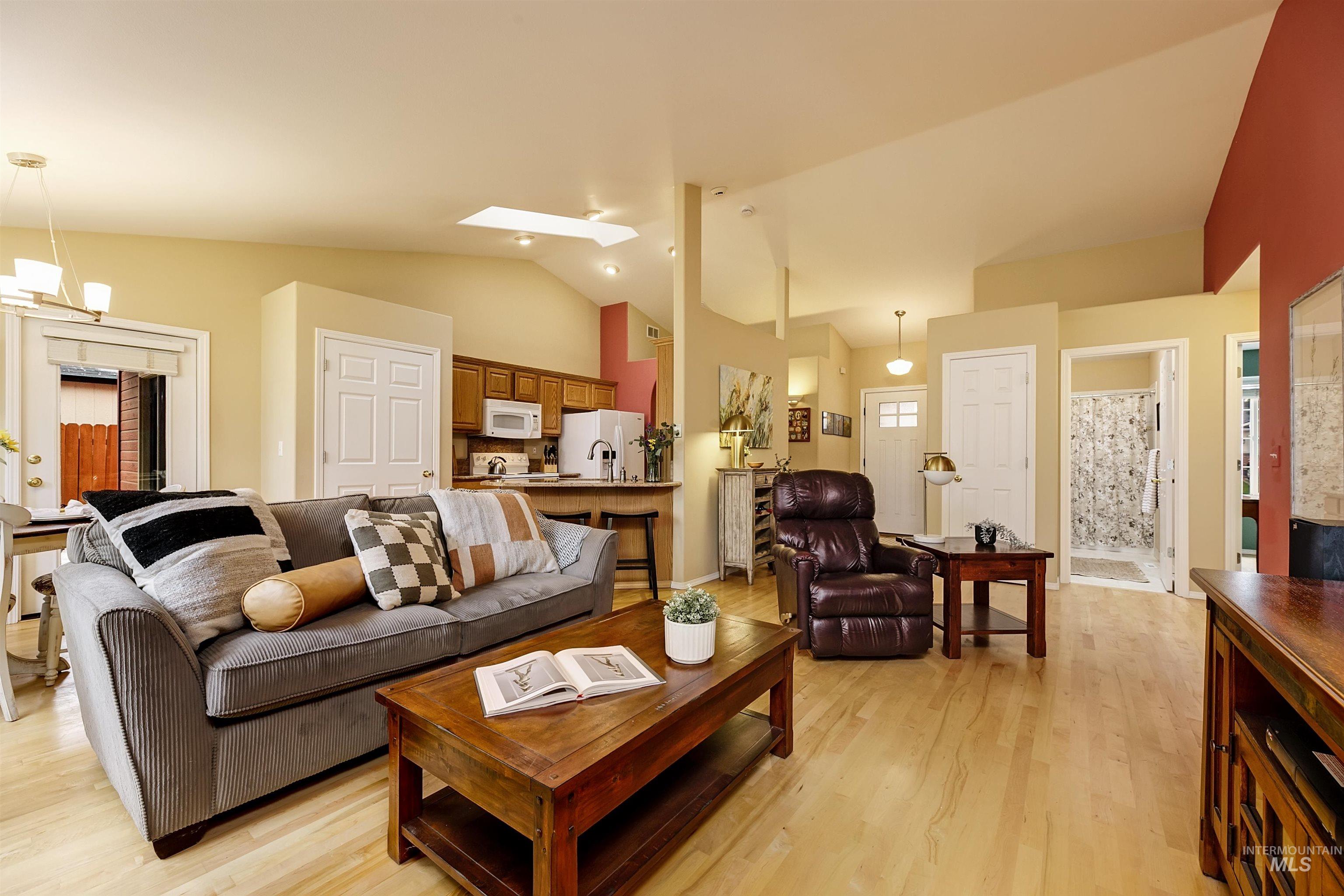 947 N Echohawk Way, Eagle, Idaho 83616, 3 Bedrooms, 2 Bathrooms, Residential For Sale, Price $495,000, 98980576