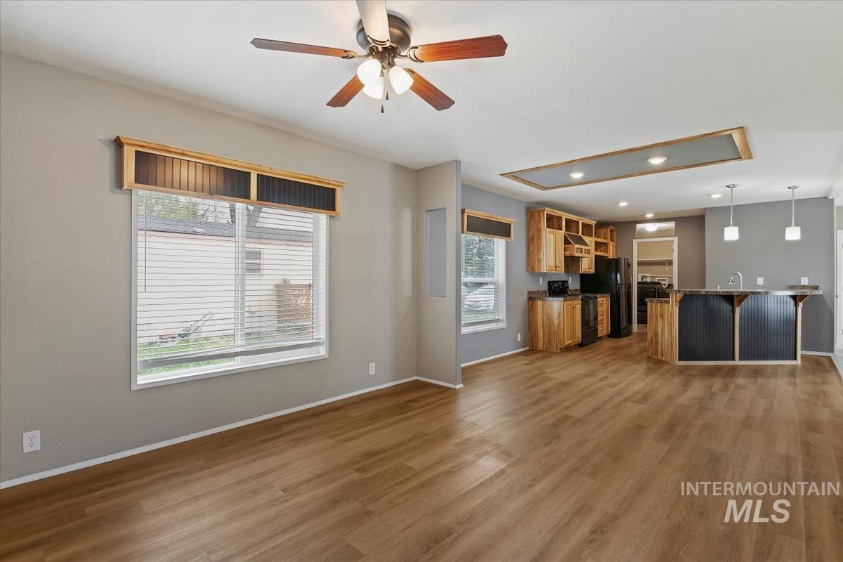 951 W Avalon St, Kuna, Idaho 83634, 3 Bedrooms, 2 Bathrooms, Residential For Sale, Price $179,000,MLS 98980578