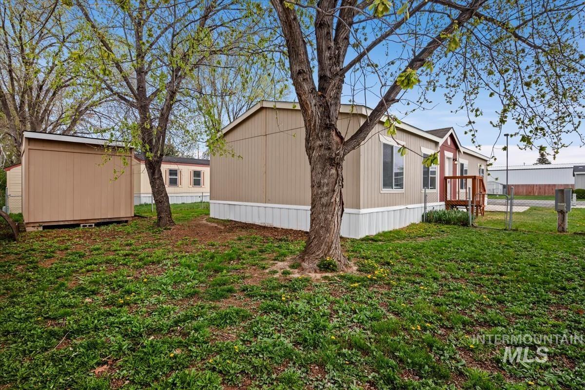 951 W Avalon St, Kuna, Idaho 83634, 3 Bedrooms, 2 Bathrooms, Residential For Sale, Price $179,000,MLS 98980578