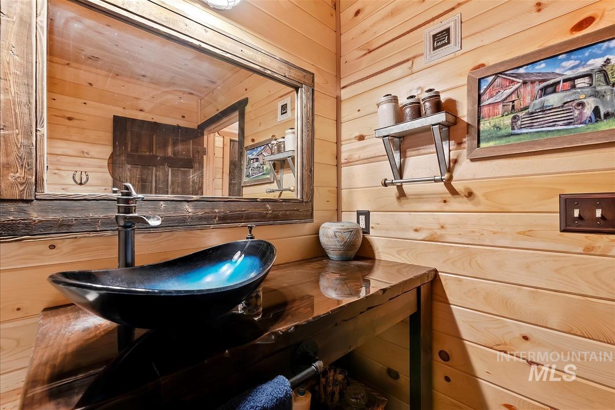 1684 stirrup way, Council, Idaho 83612, 4 Bedrooms, 3 Bathrooms, Residential For Sale, Price $1,799,000,MLS 98980580