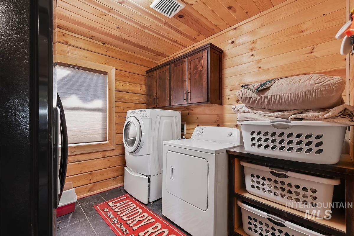 1684 stirrup way, Council, Idaho 83612, 4 Bedrooms, 3 Bathrooms, Residential For Sale, Price $1,799,000,MLS 98980580