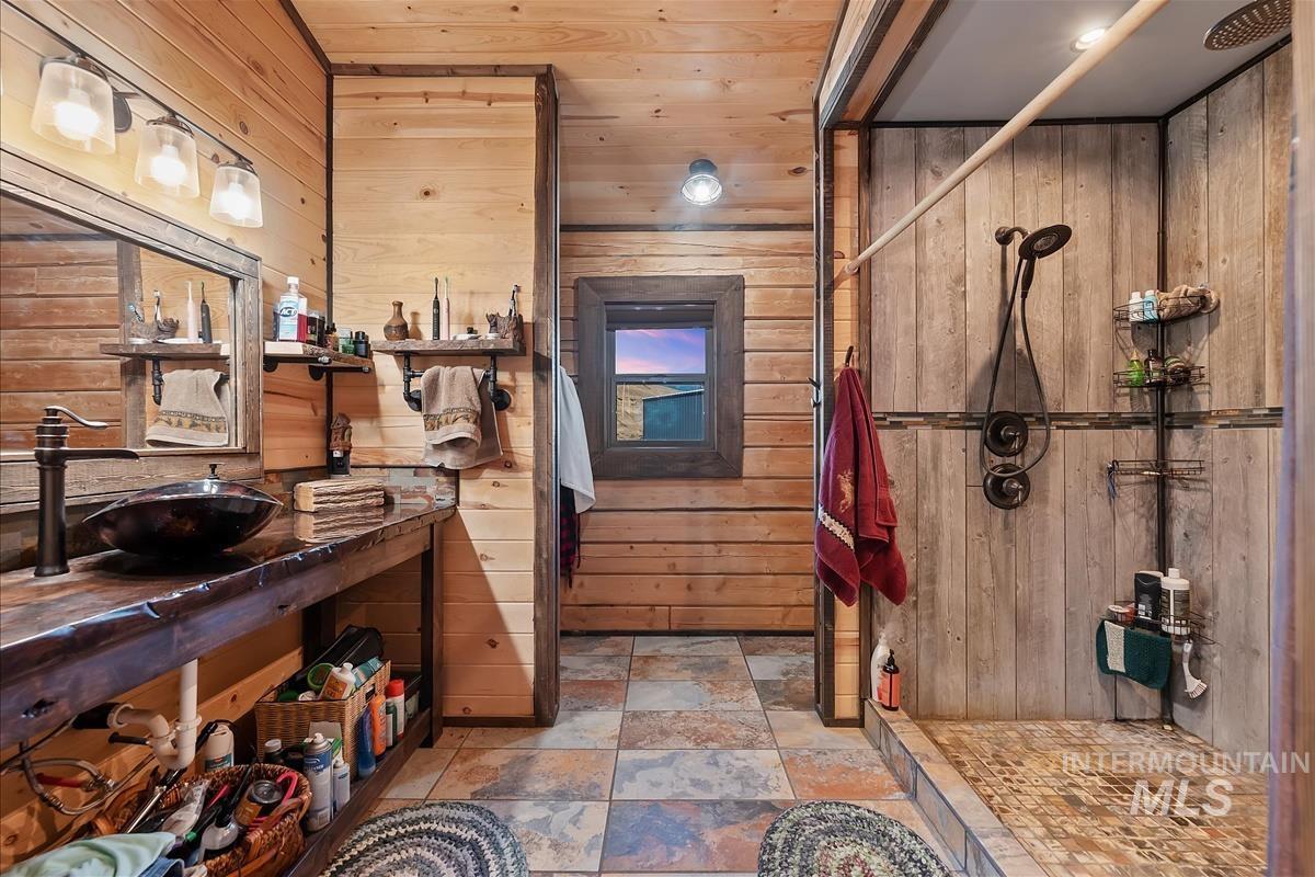 1684 Stirrup Way, Council, Idaho 83612, 4 Bedrooms, 3 Bathrooms, Farm & Ranch For Sale, Price $1,799,000,MLS 98980581