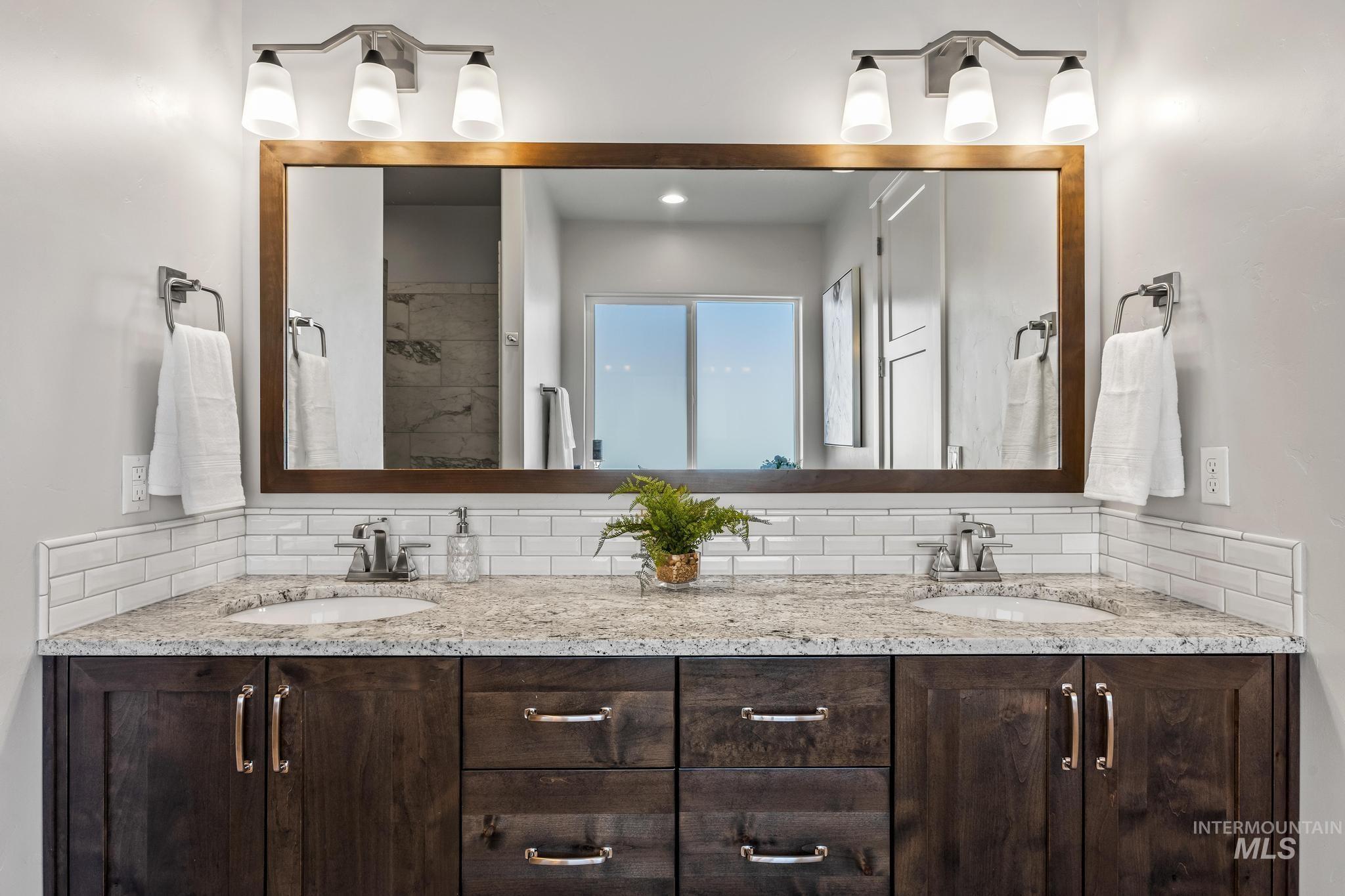 2362 E Shady Glade Dr, Meridian, Idaho 83642, 5 Bedrooms, 4 Bathrooms, Residential For Sale, Price $929,900, 98980583