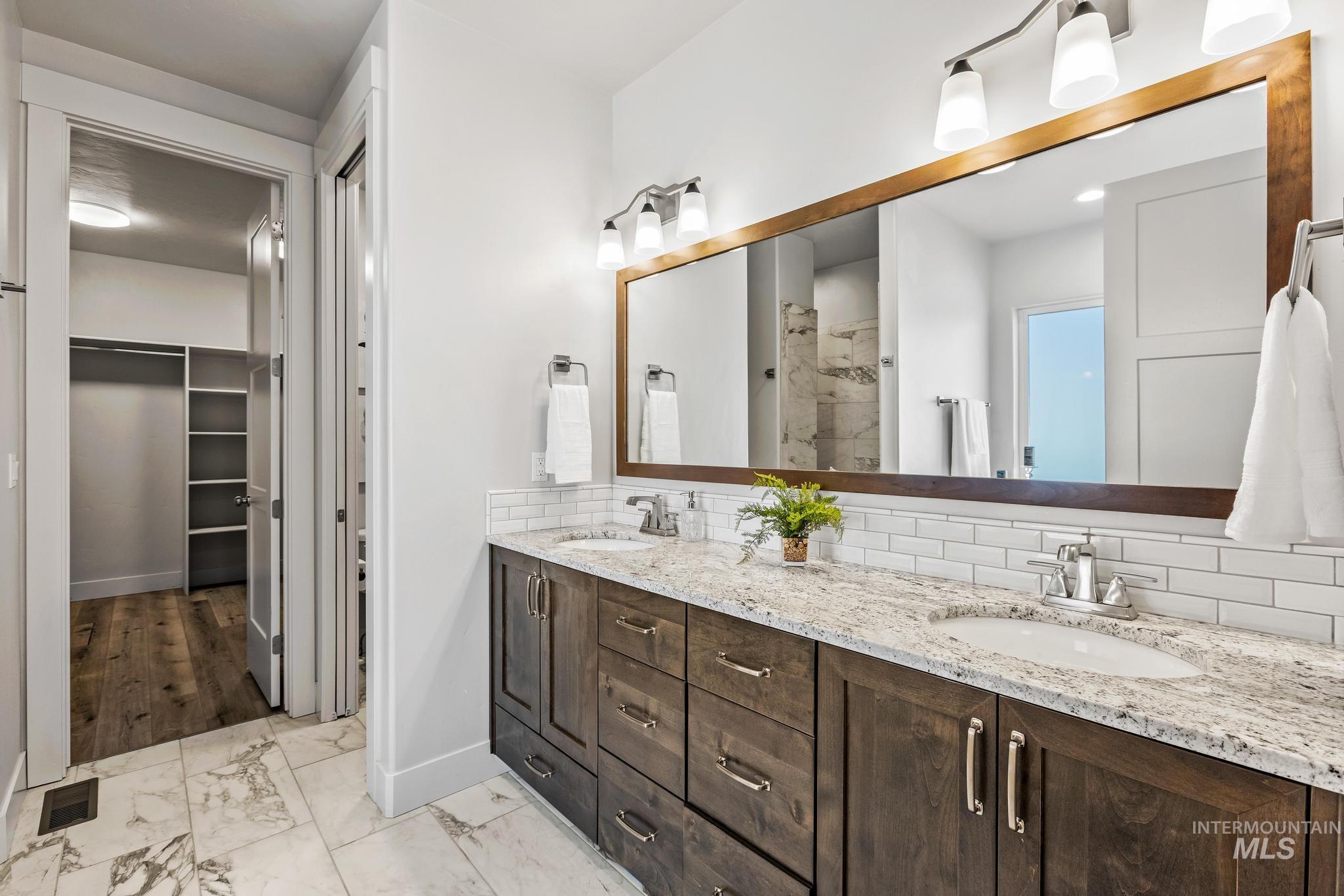 2362 E Shady Glade Dr, Meridian, Idaho 83642, 5 Bedrooms, 4 Bathrooms, Residential For Sale, Price $929,900, 98980583