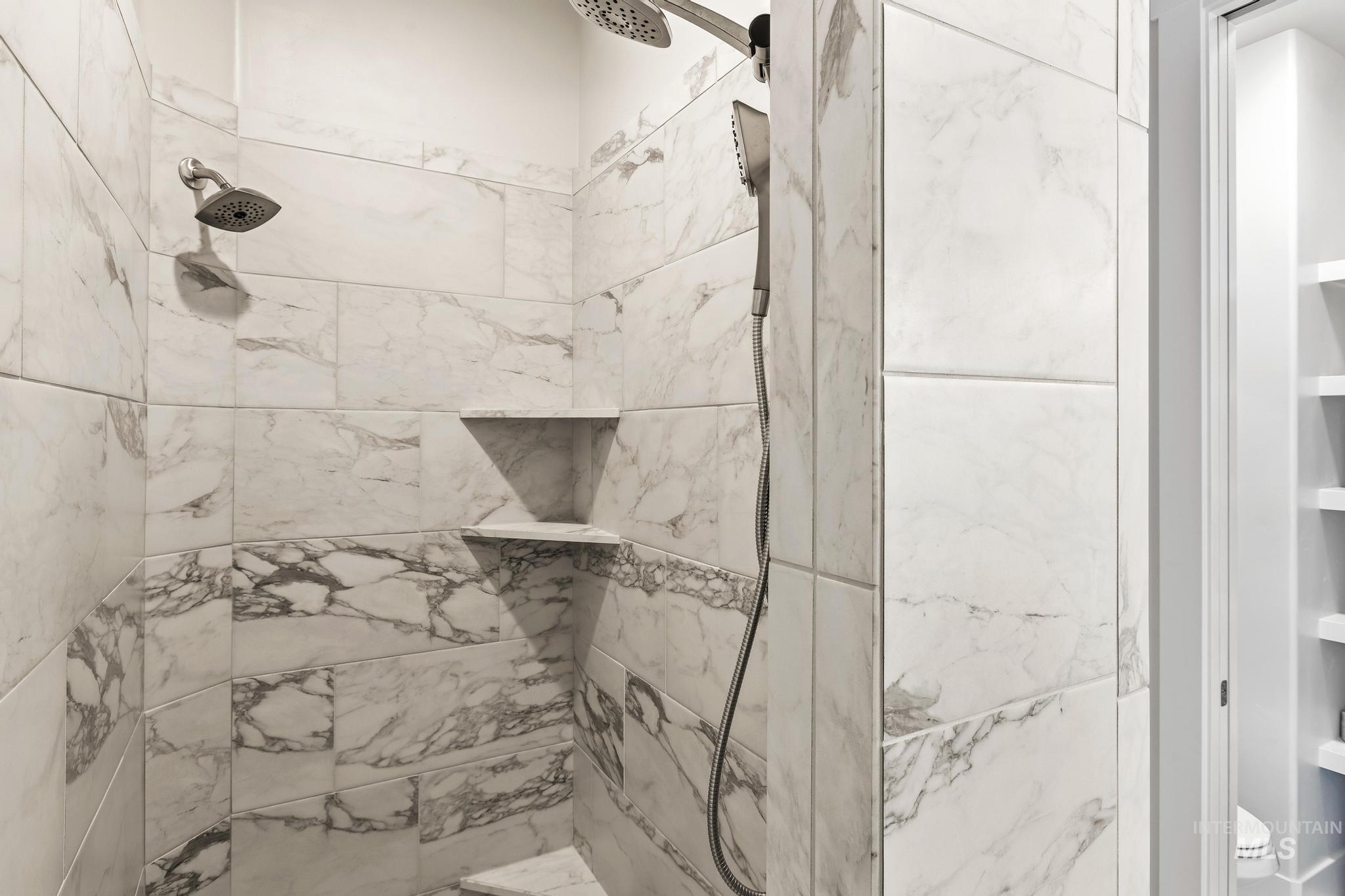 2362 E Shady Glade Dr, Meridian, Idaho 83642, 5 Bedrooms, 4 Bathrooms, Residential For Sale, Price $929,900, 98980583