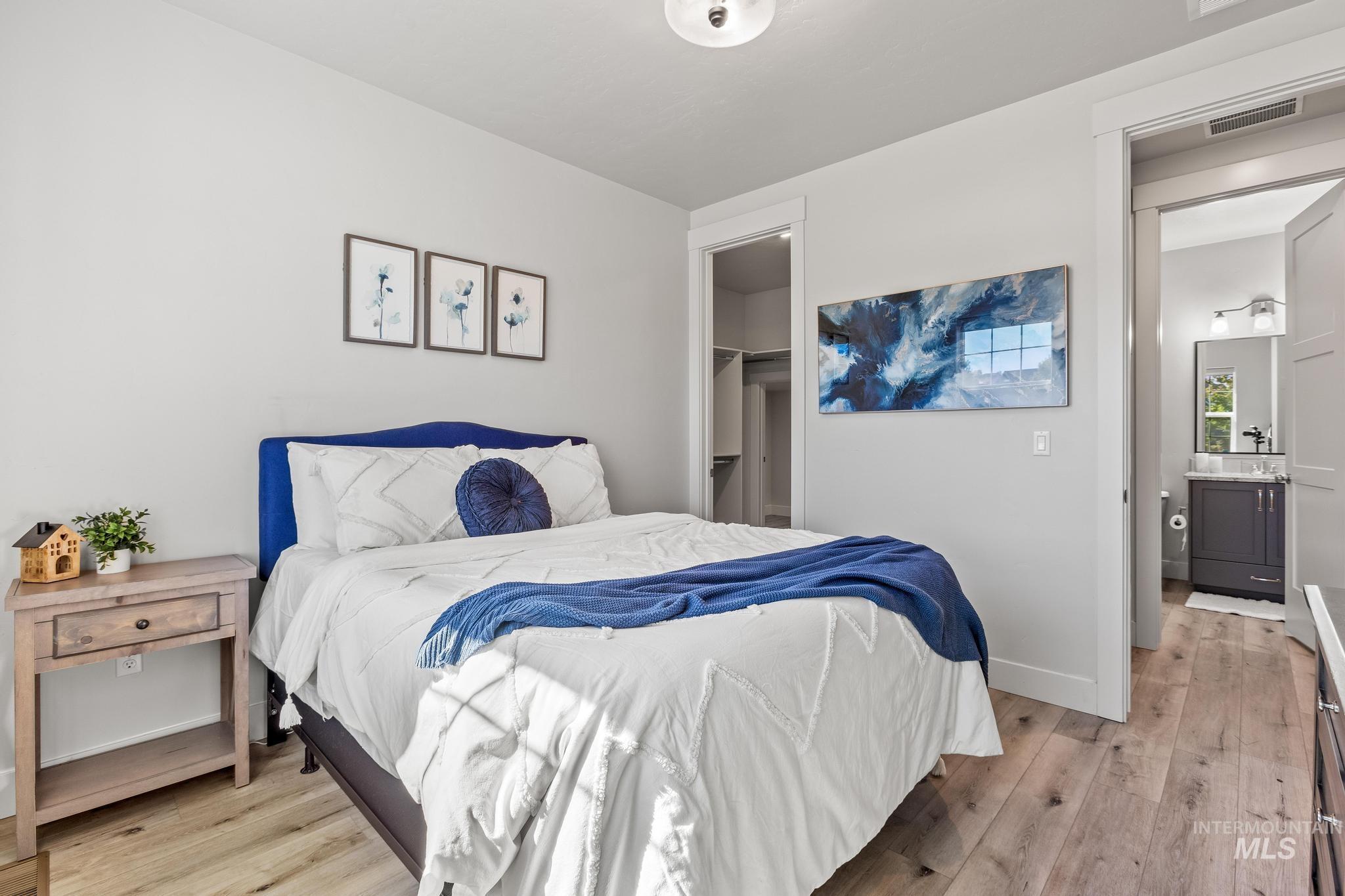 2362 E Shady Glade Dr, Meridian, Idaho 83642, 5 Bedrooms, 4 Bathrooms, Residential For Sale, Price $929,900, 98980583