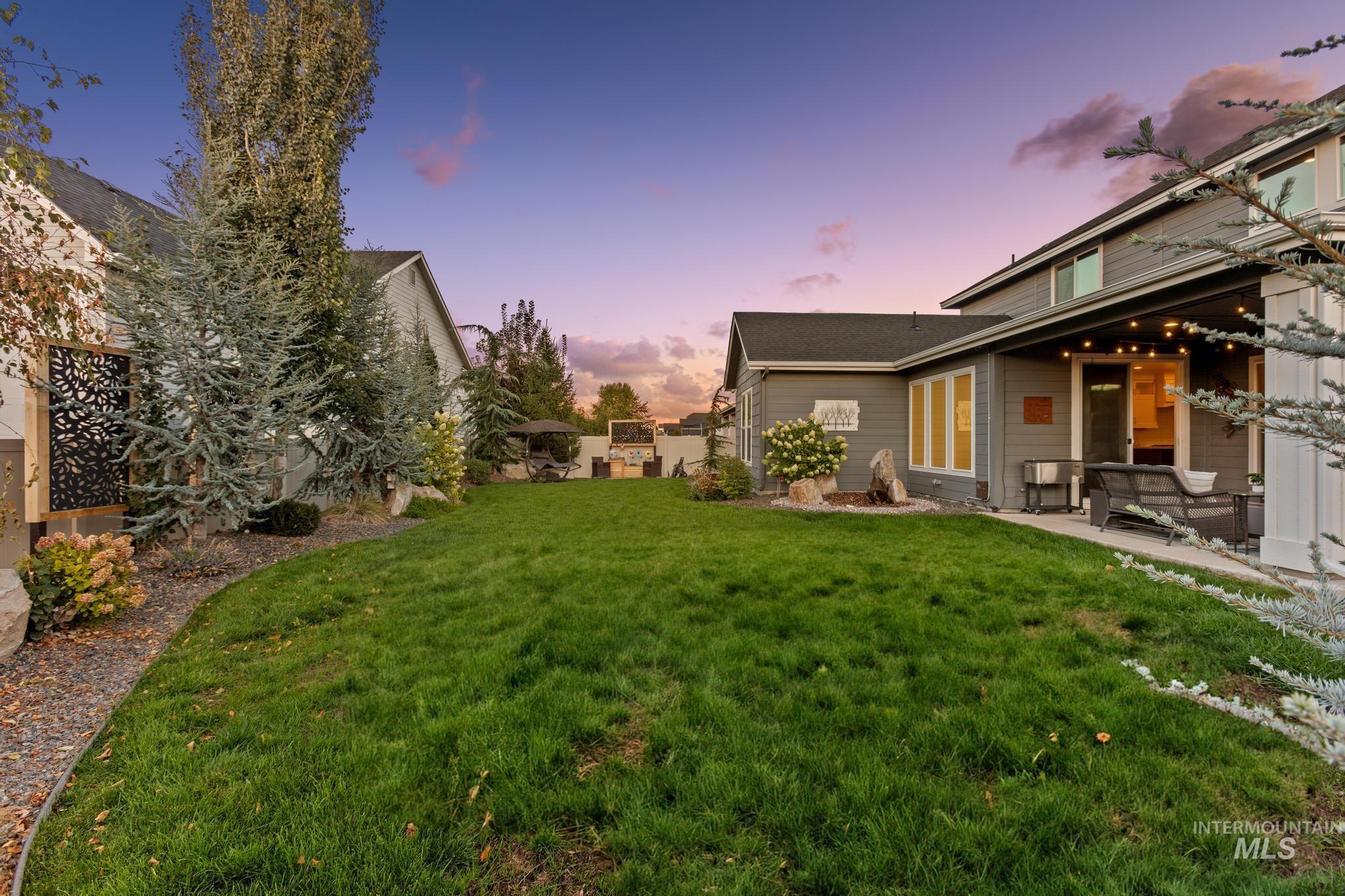 2362 E Shady Glade Dr, Meridian, Idaho 83642, 5 Bedrooms, 4 Bathrooms, Residential For Sale, Price $929,900, 98980583