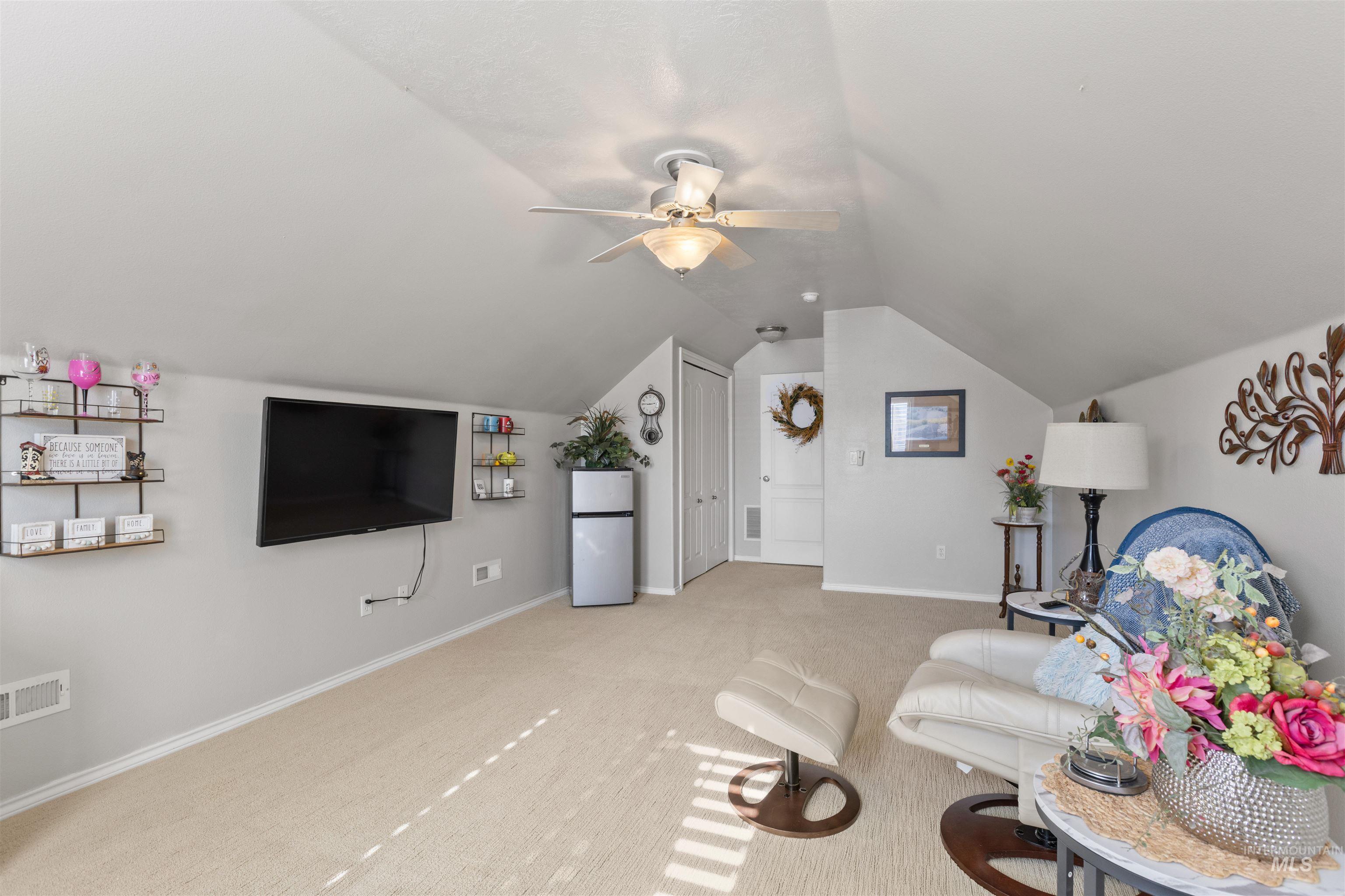 4532 E Burgundy Ct., Nampa, Idaho 83686, 3 Bedrooms, 2 Bathrooms, Residential For Sale, Price $460,000, 98980584