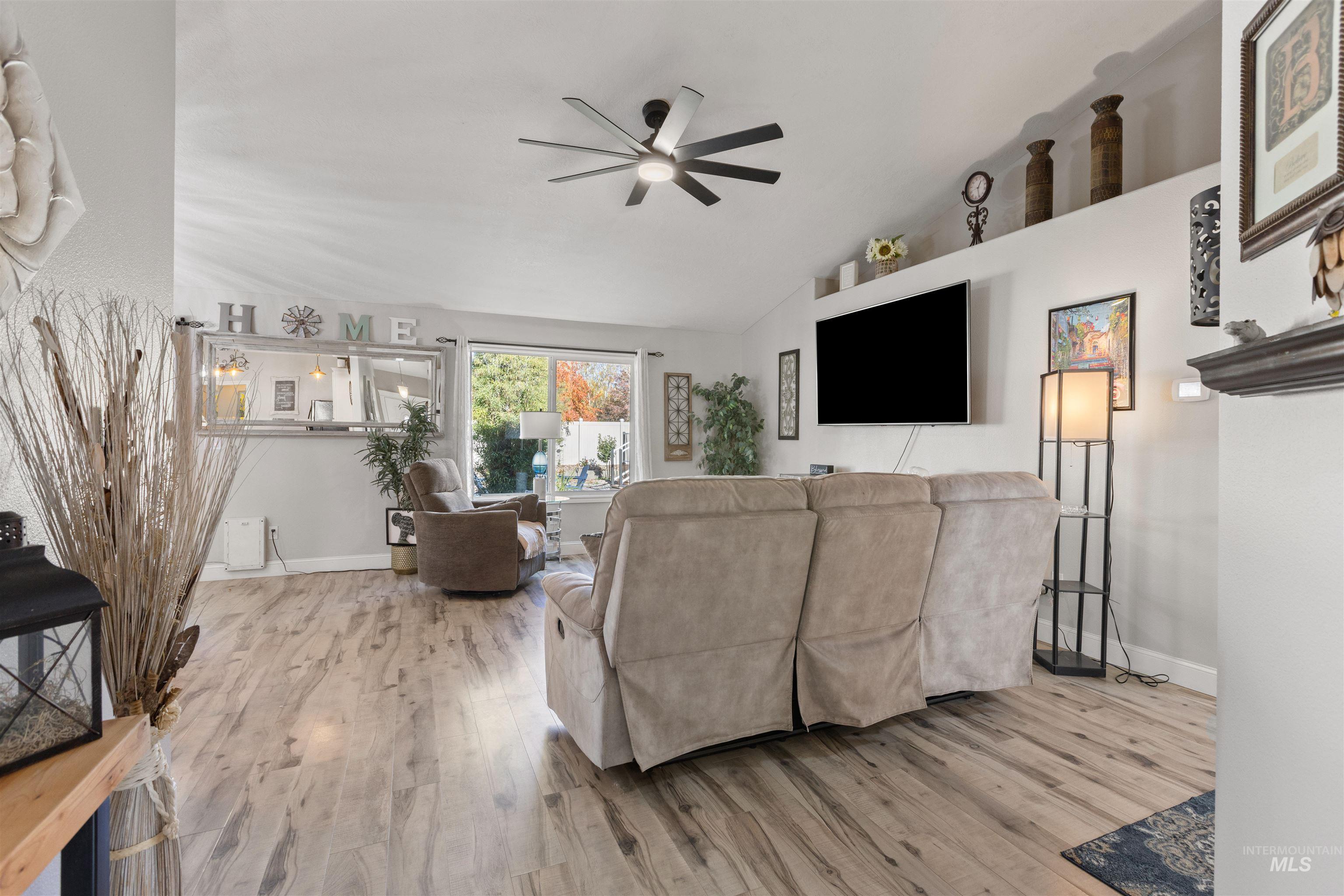 4532 E Burgundy Ct., Nampa, Idaho 83686, 3 Bedrooms, 2 Bathrooms, Residential For Sale, Price $460,000, 98980584