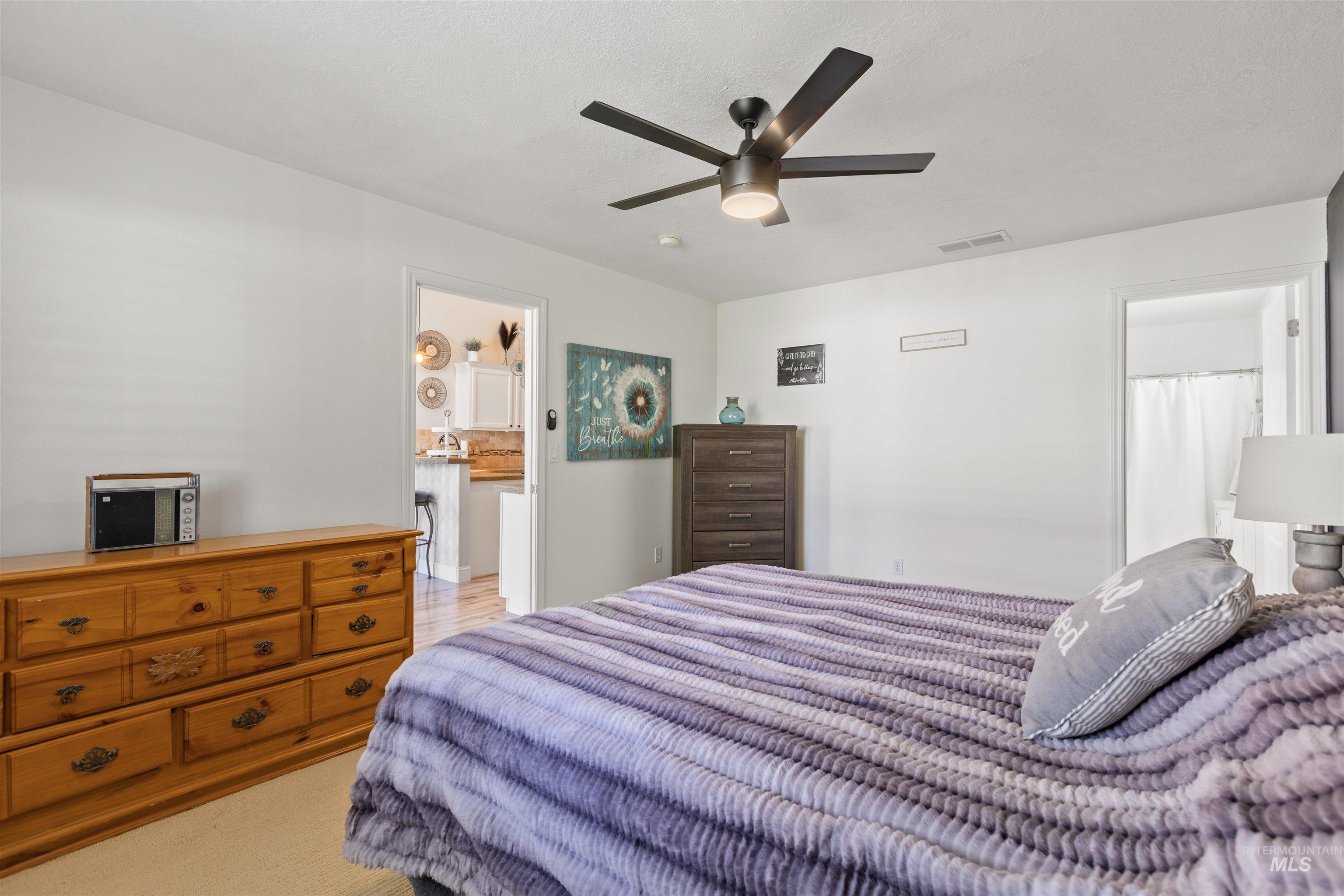 4532 E Burgundy Ct., Nampa, Idaho 83686, 3 Bedrooms, 2 Bathrooms, Residential For Sale, Price $460,000, 98980584