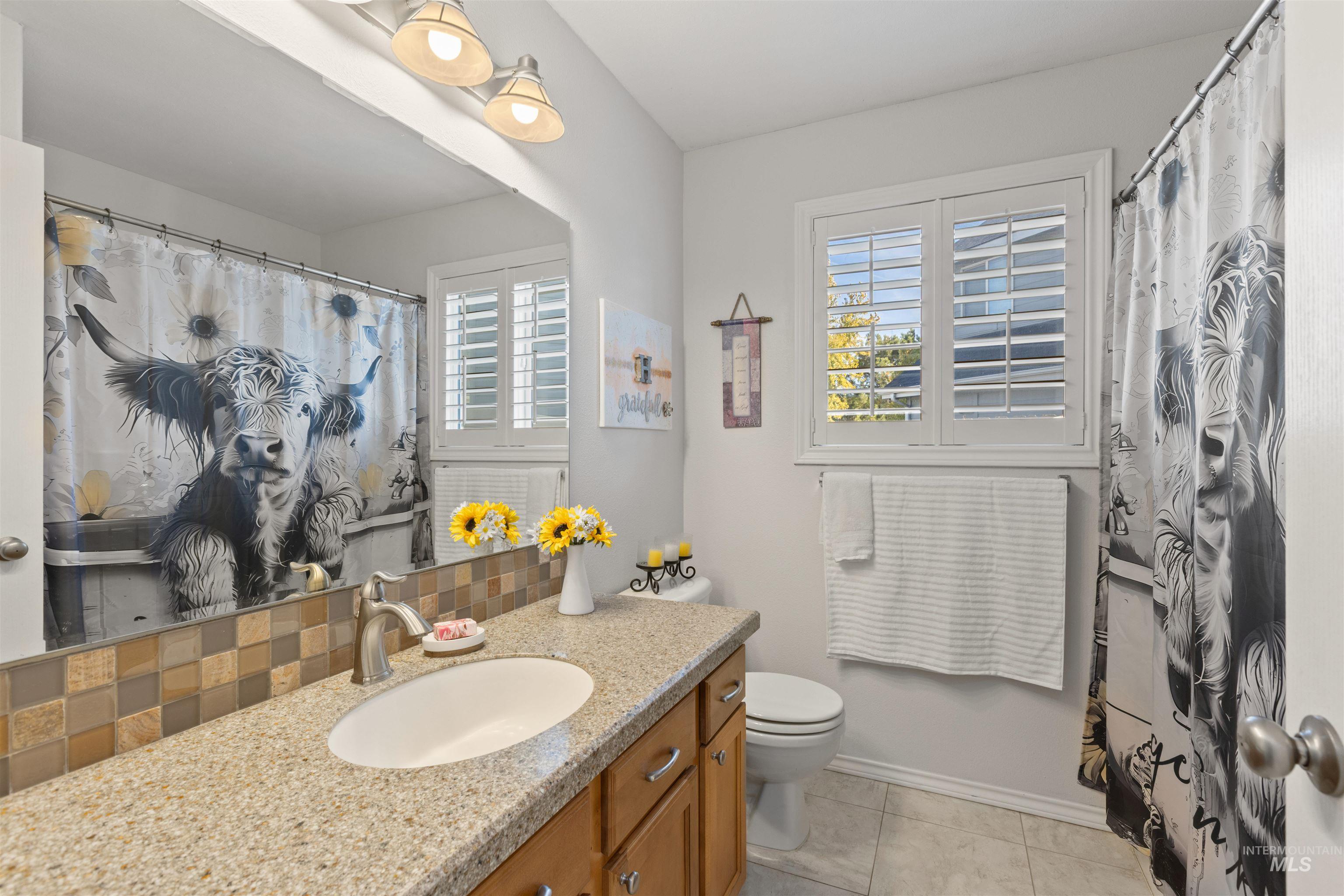 4532 E Burgundy Ct., Nampa, Idaho 83686, 3 Bedrooms, 2 Bathrooms, Residential For Sale, Price $460,000, 98980584