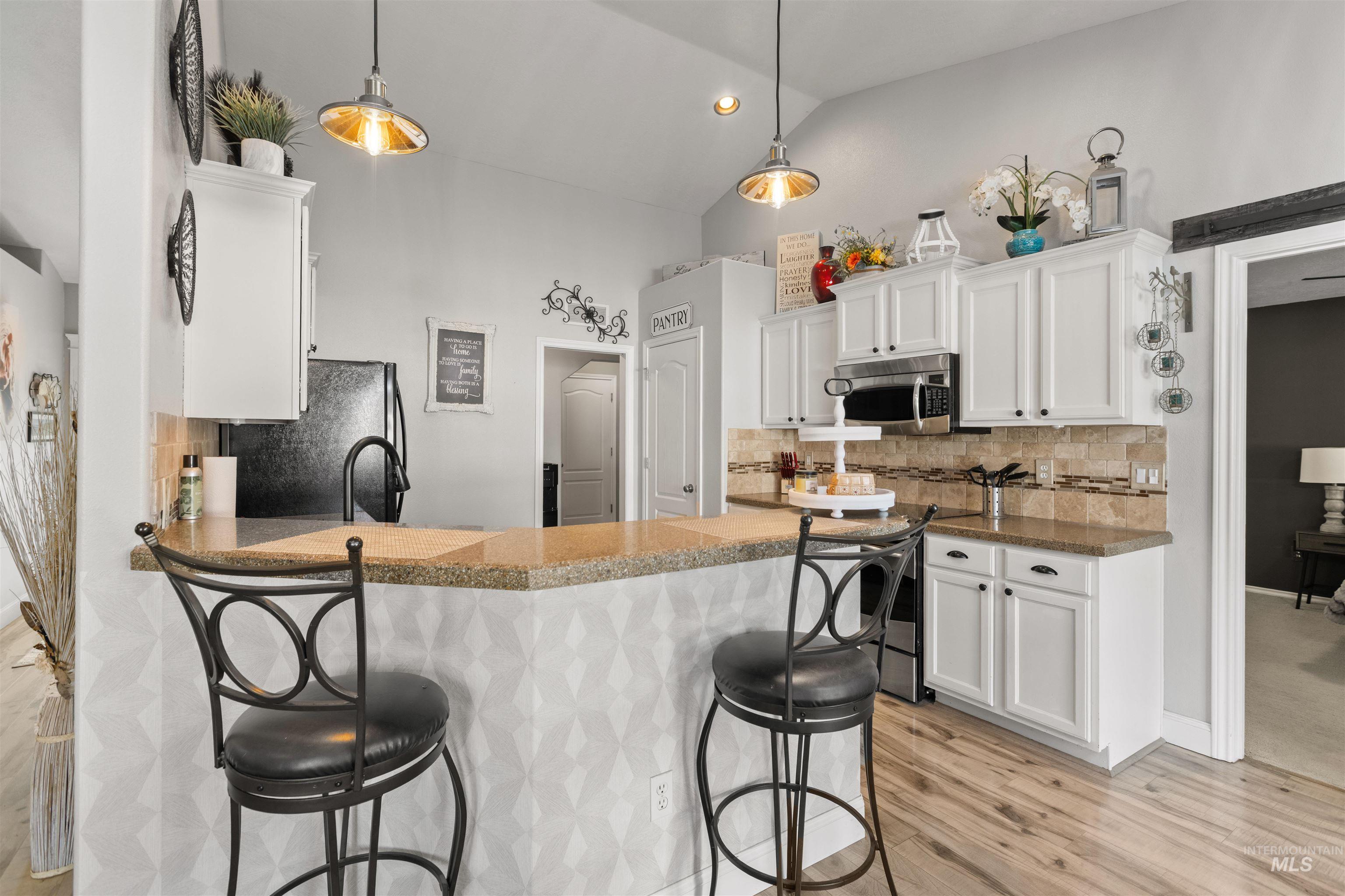 4532 E Burgundy Ct., Nampa, Idaho 83686, 3 Bedrooms, 2 Bathrooms, Residential For Sale, Price $460,000, 98980584