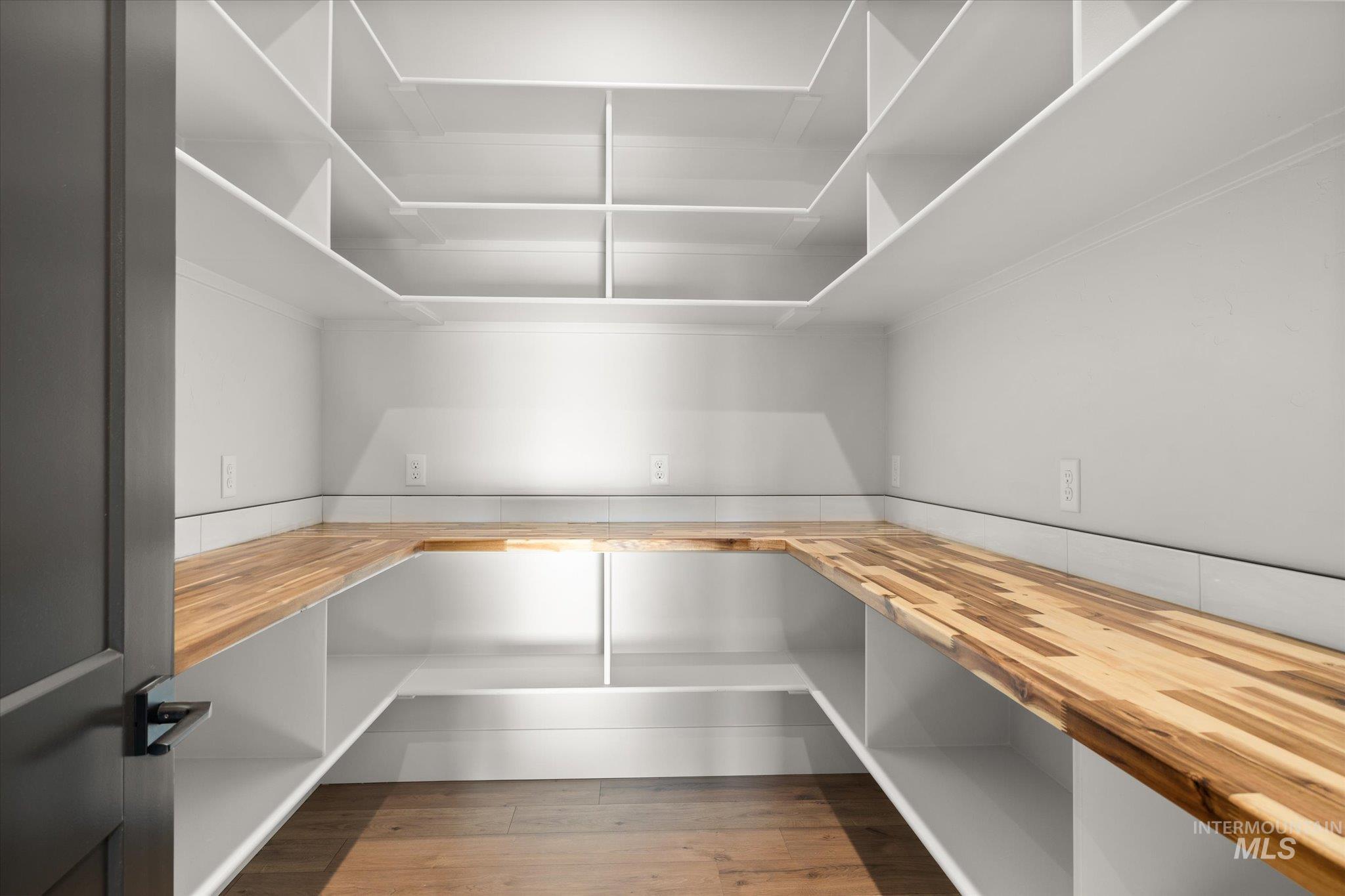 1015 Greenfields Lane, Emmett, Idaho 83617, 4 Bedrooms, 2.5 Bathrooms, Residential For Sale, Price $1,125,000,MLS 98980585