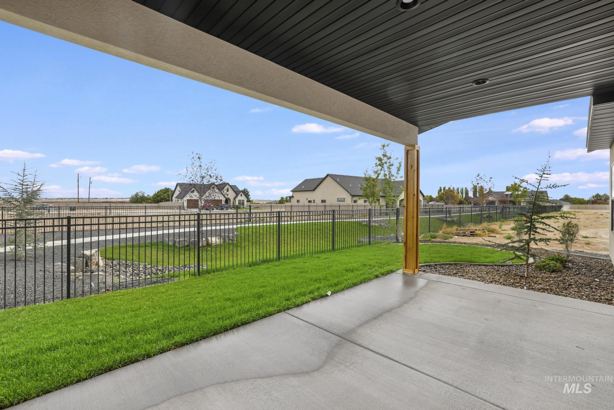 561 Canyon Mist Dr., Twin Falls, Idaho 83301, 3 Bedrooms, 2.5 Bathrooms, Residential For Sale, Price $655,000,MLS 98980591