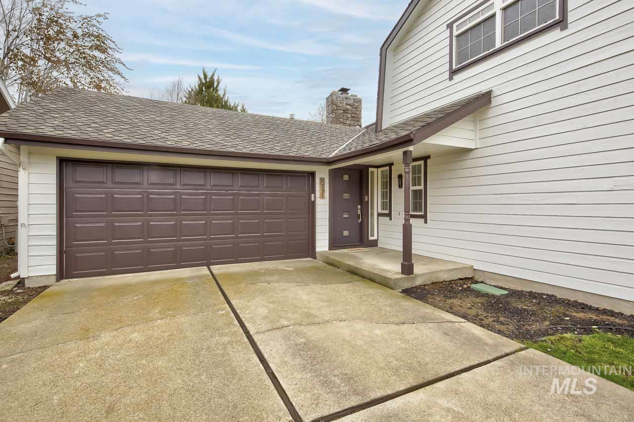 245 W Greensboro Ct, Boise, Idaho 83706, 5 Bedrooms, 2.5 Bathrooms, Residential For Sale, Price $618,000, 98980592